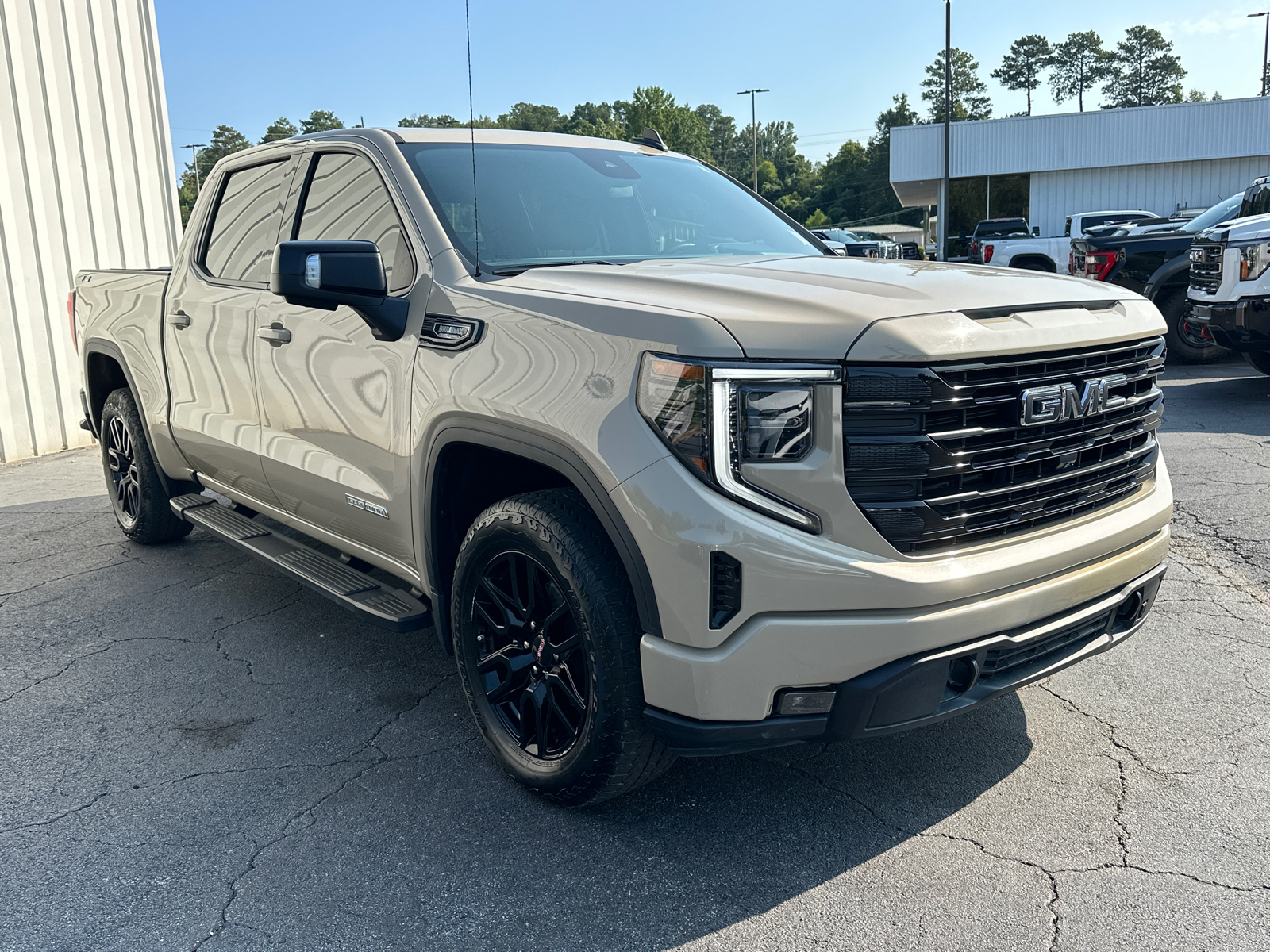 2022 GMC Sierra 1500 Elevation 5