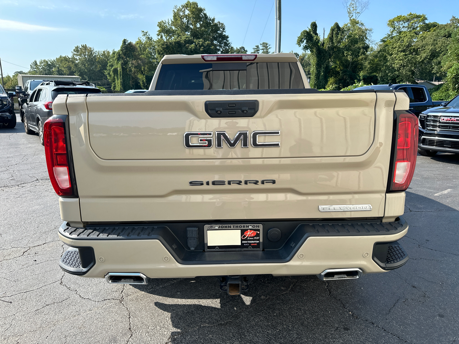 2022 GMC Sierra 1500 Elevation 8