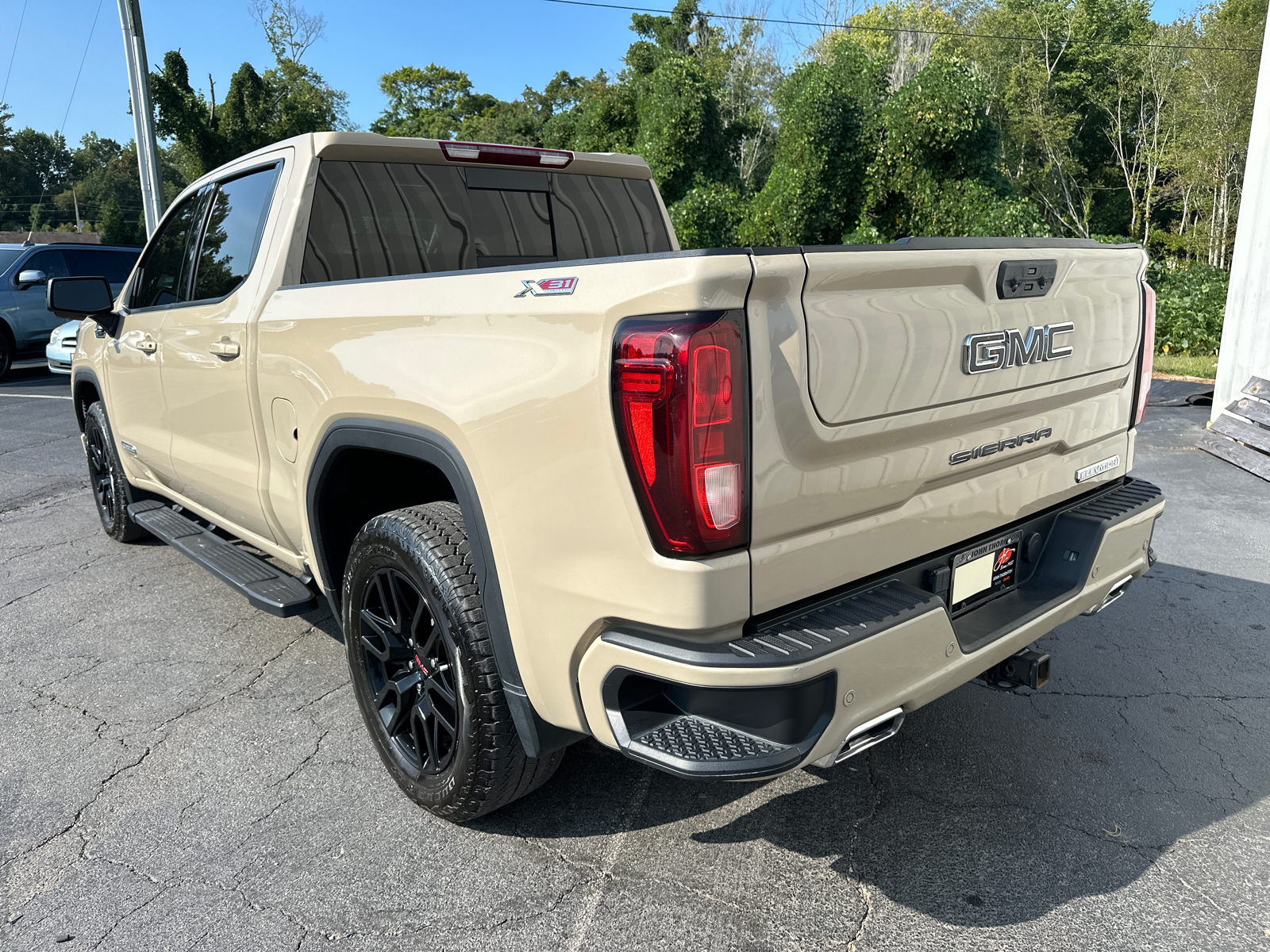 2022 GMC Sierra 1500 Elevation 9