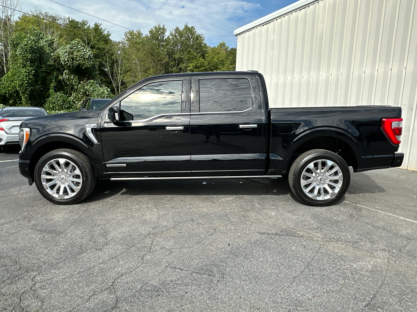 2022 Ford F-150 Limited 9