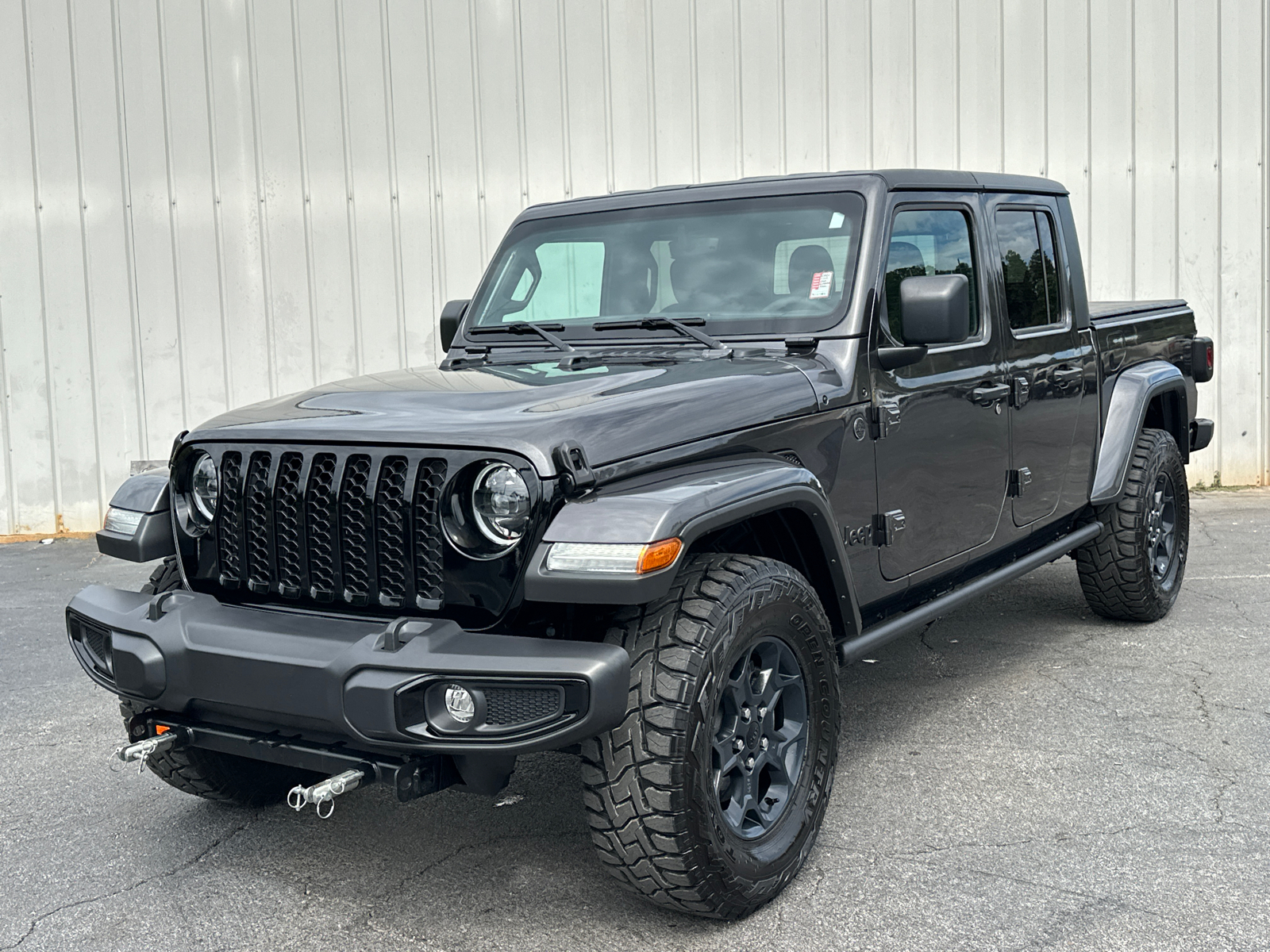 2023 Jeep Gladiator Sport 2