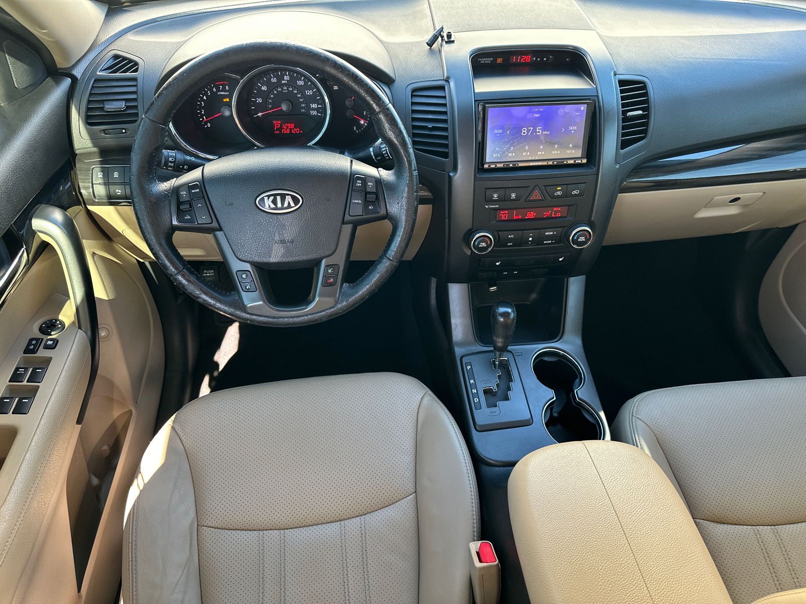 2013 Kia Sorento EX 23