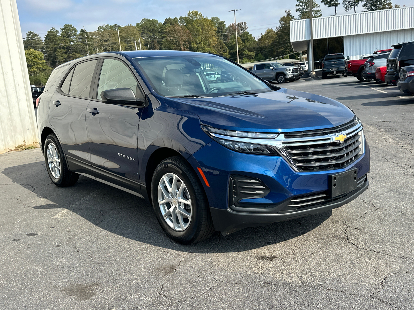 2022 Chevrolet Equinox LS 4