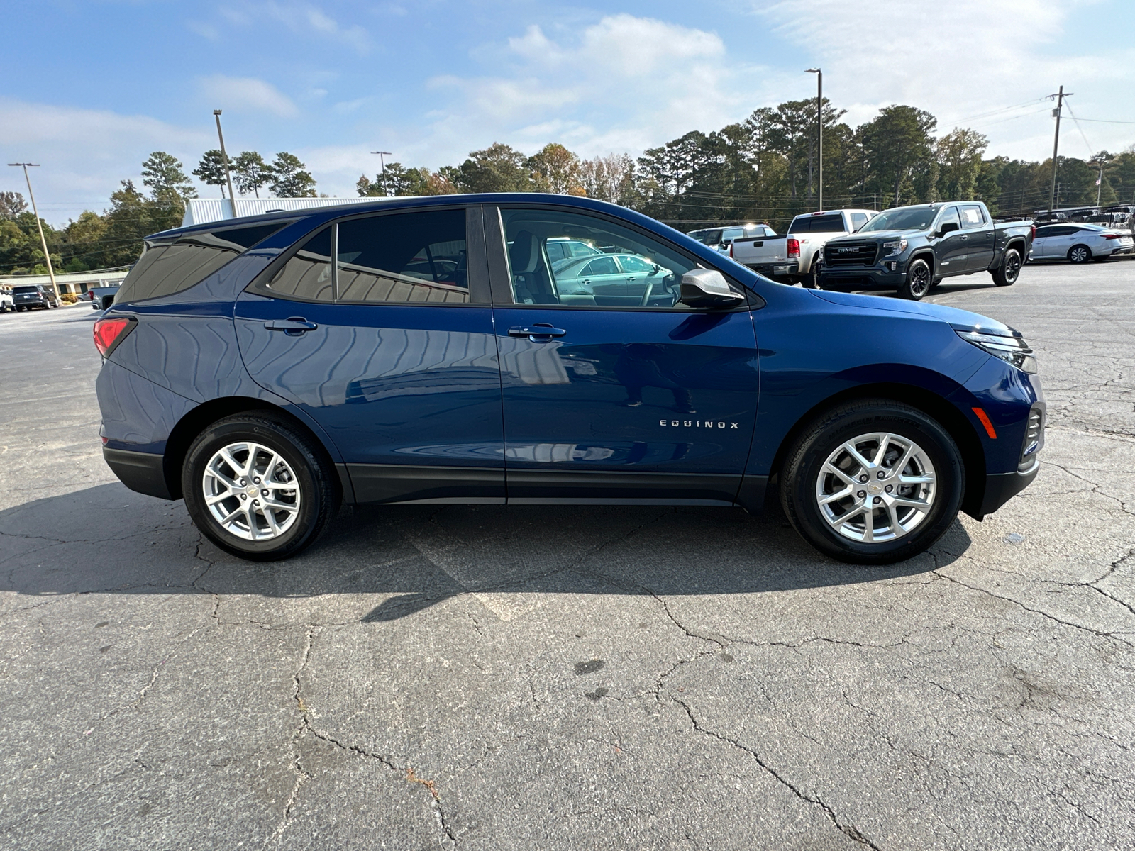 2022 Chevrolet Equinox LS 5