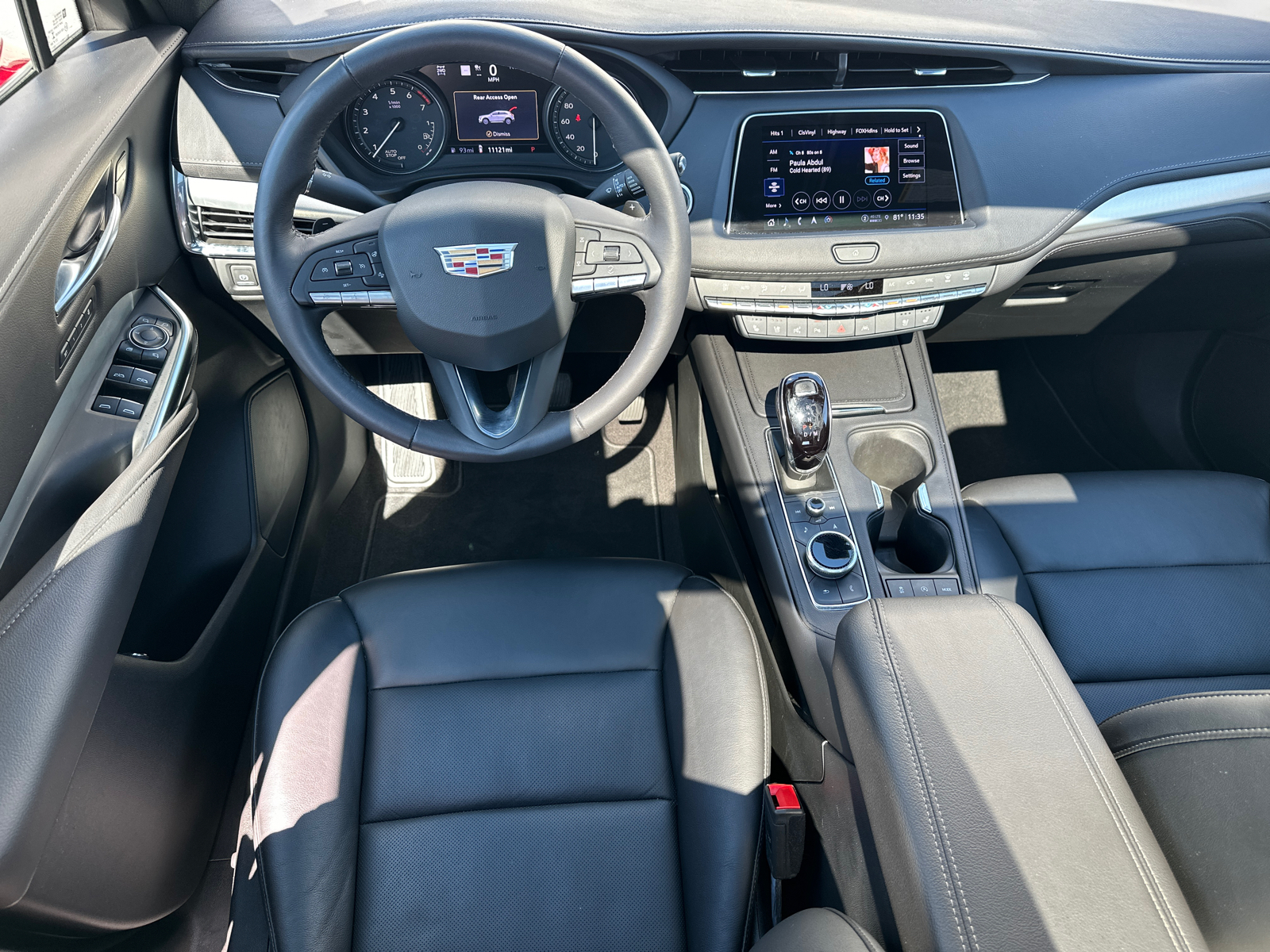 2023 Cadillac XT4 Premium Luxury 22