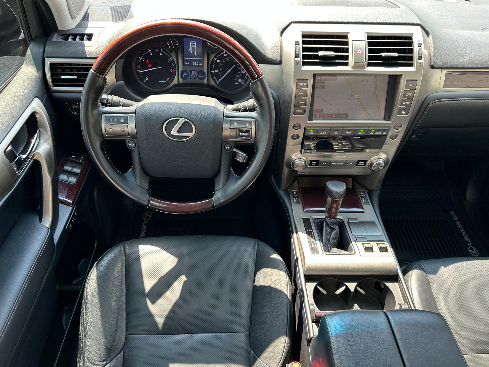 2018 Lexus GX 460 24