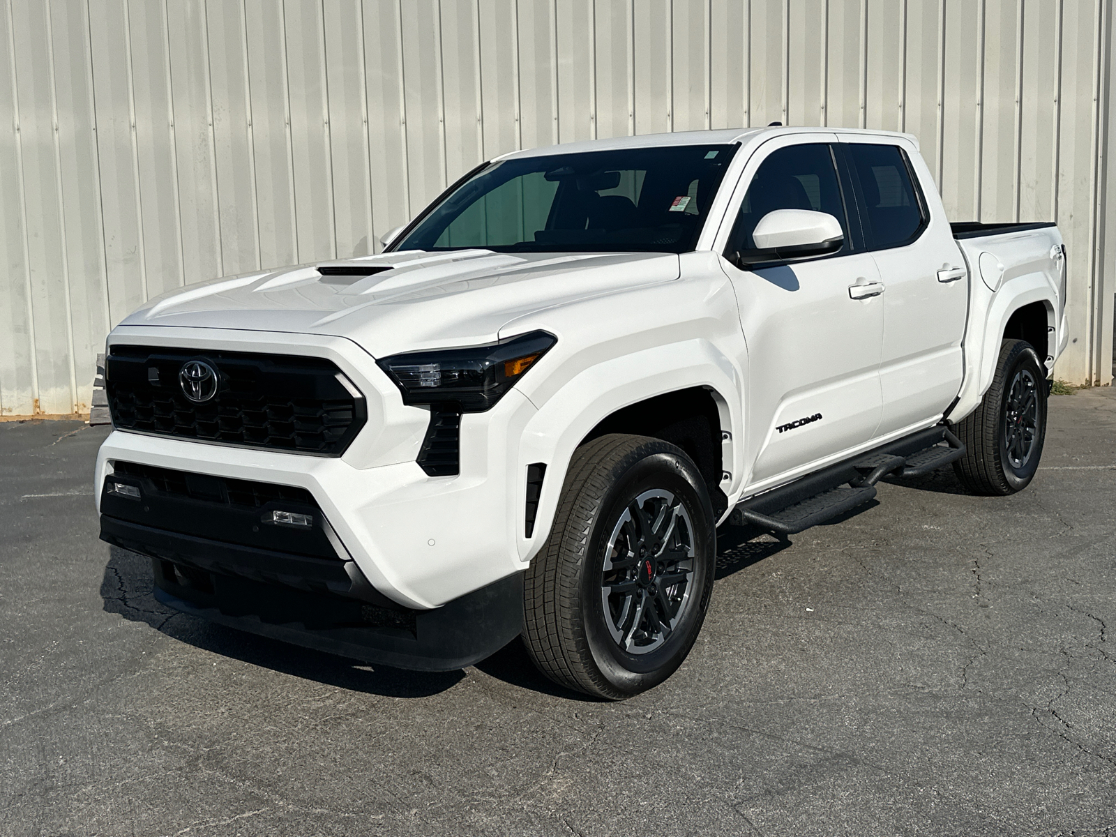 2024 Toyota Tacoma TRD Sport 2