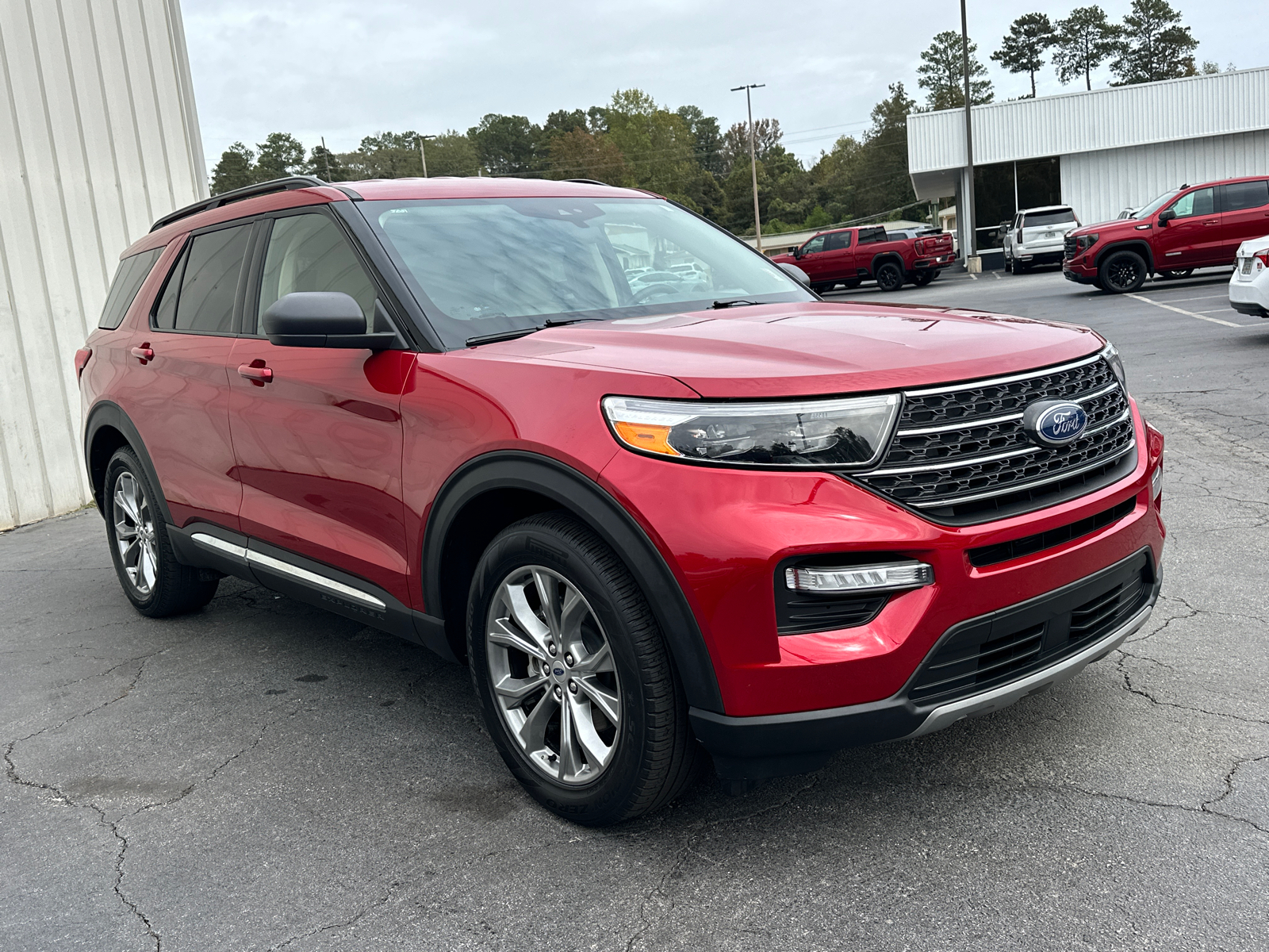 2022 Ford Explorer XLT 4