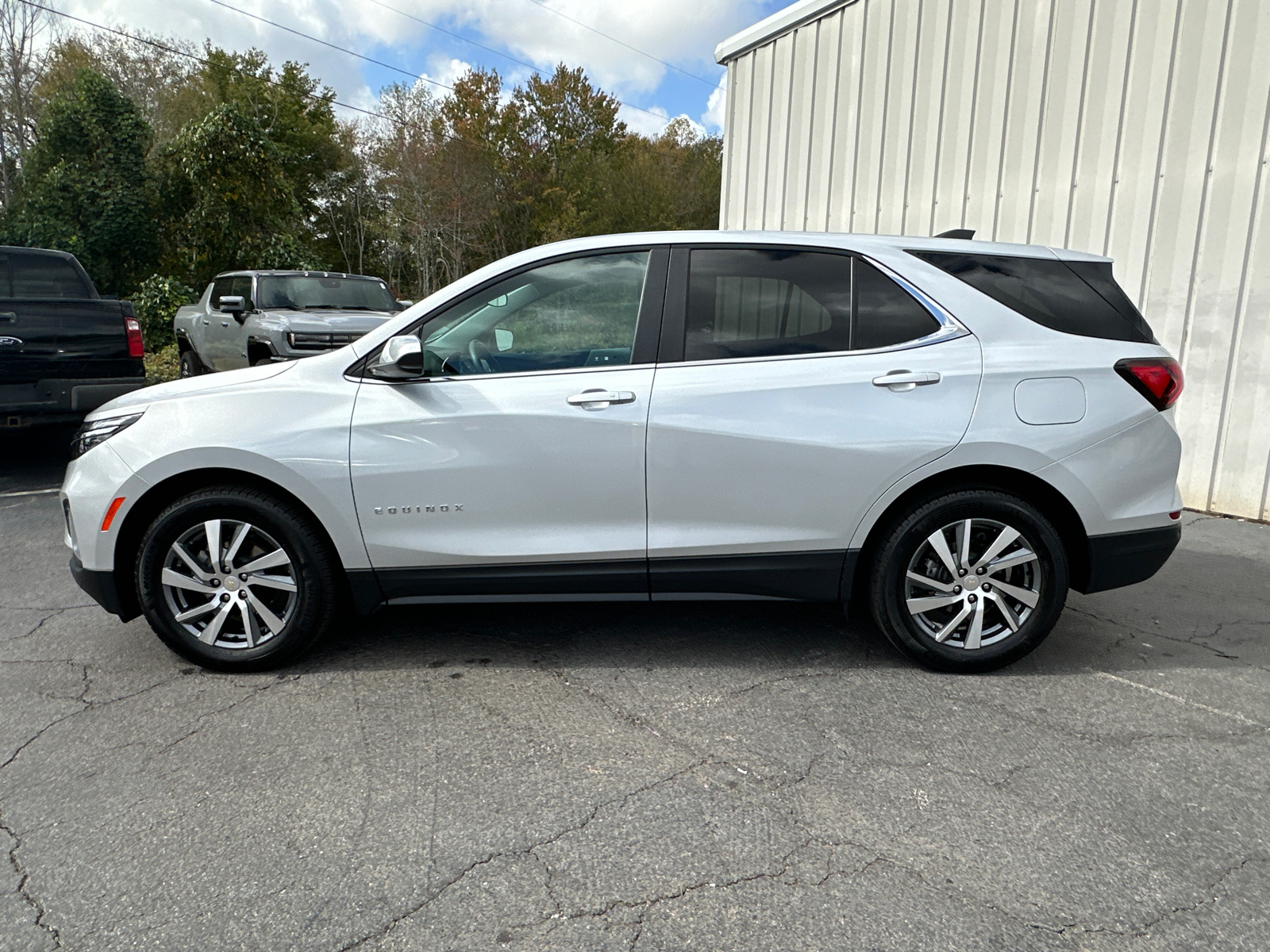 2022 Chevrolet Equinox LT 9