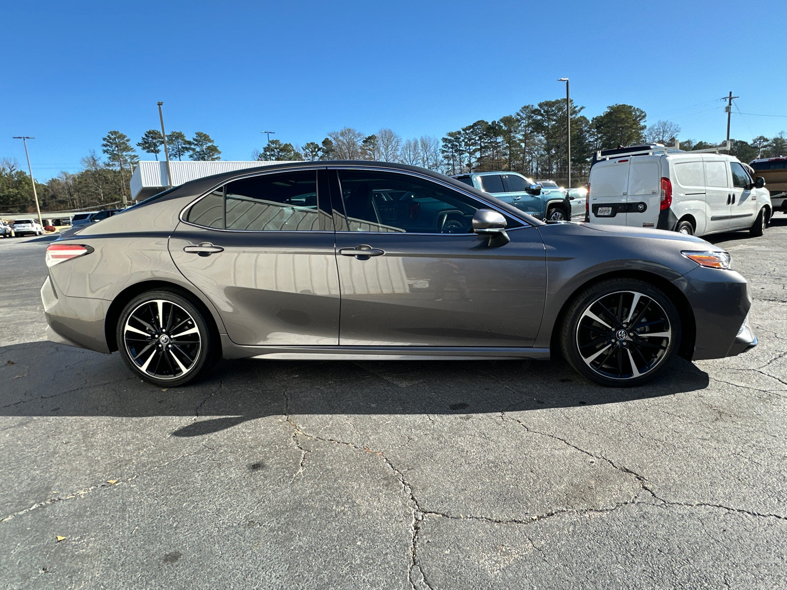 2020 Toyota Camry XSE 6