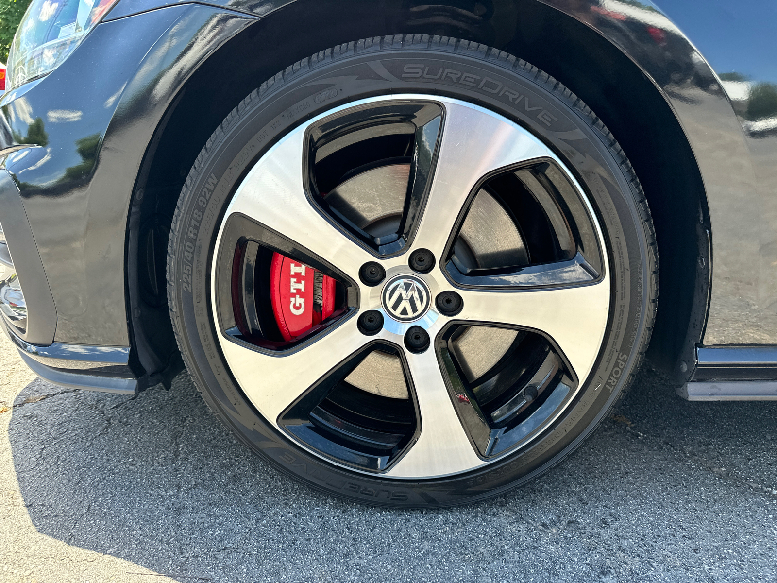 2019 Volkswagen Golf GTI 2.0T S 12