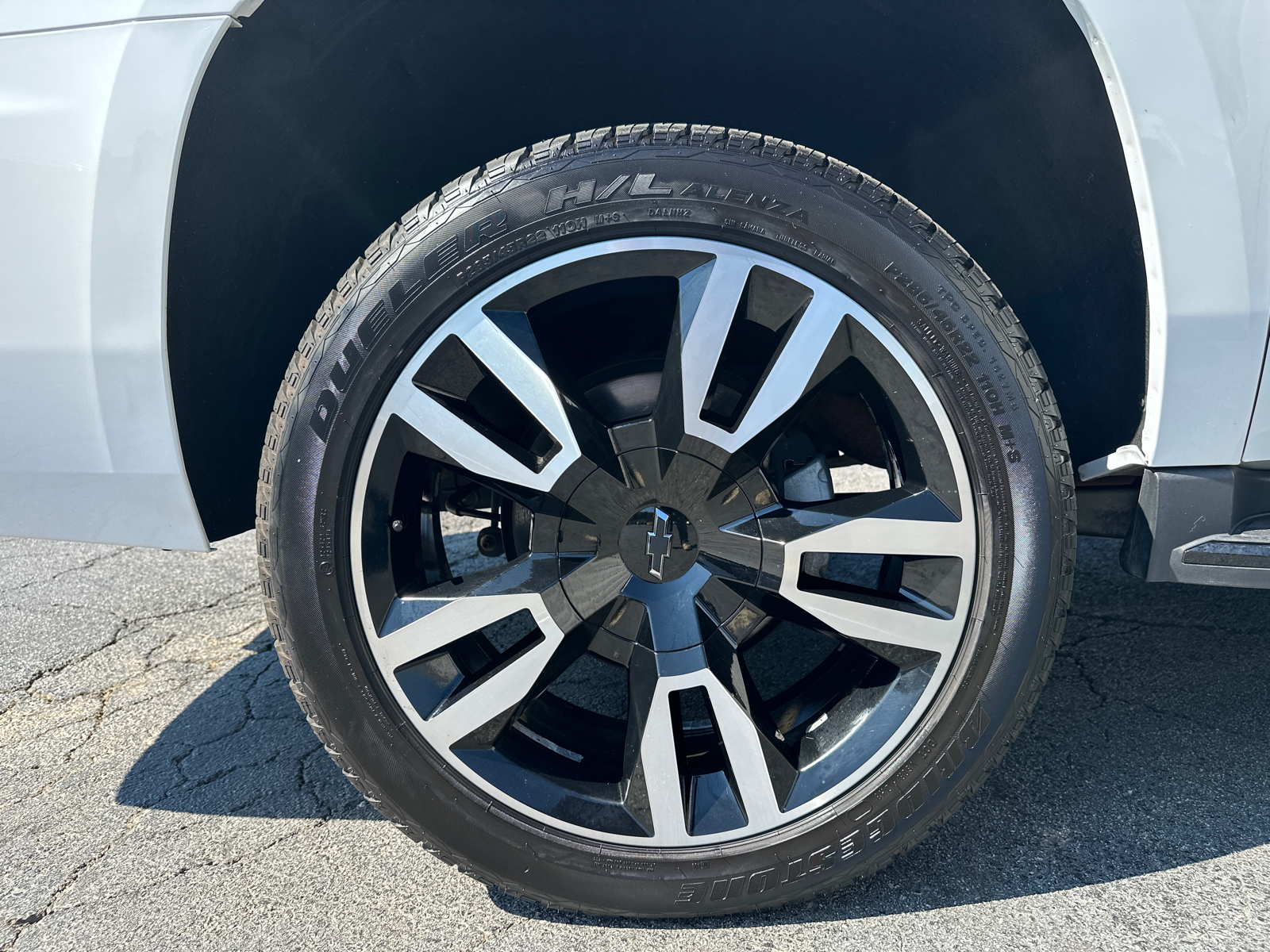 2019 Chevrolet Suburban Premier 18