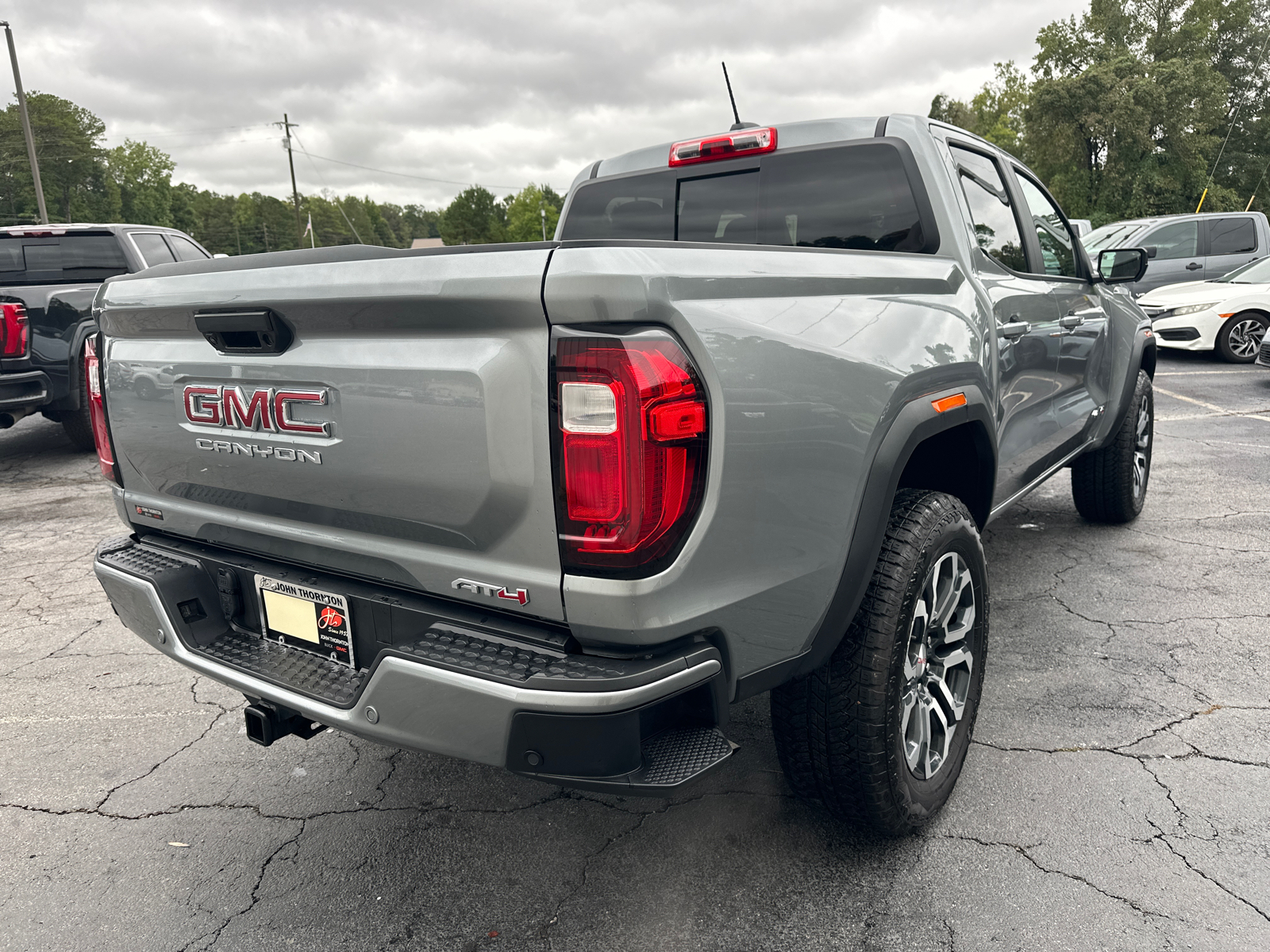 2024 GMC Canyon AT4 6