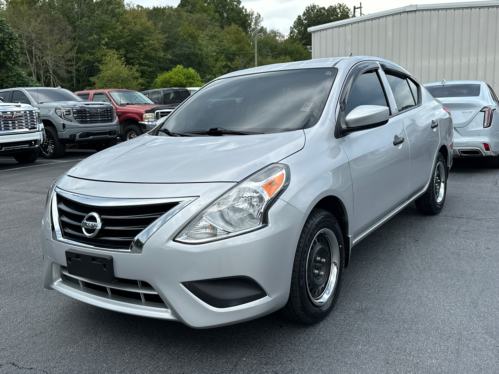 2019 Nissan Versa 1.6 S 2