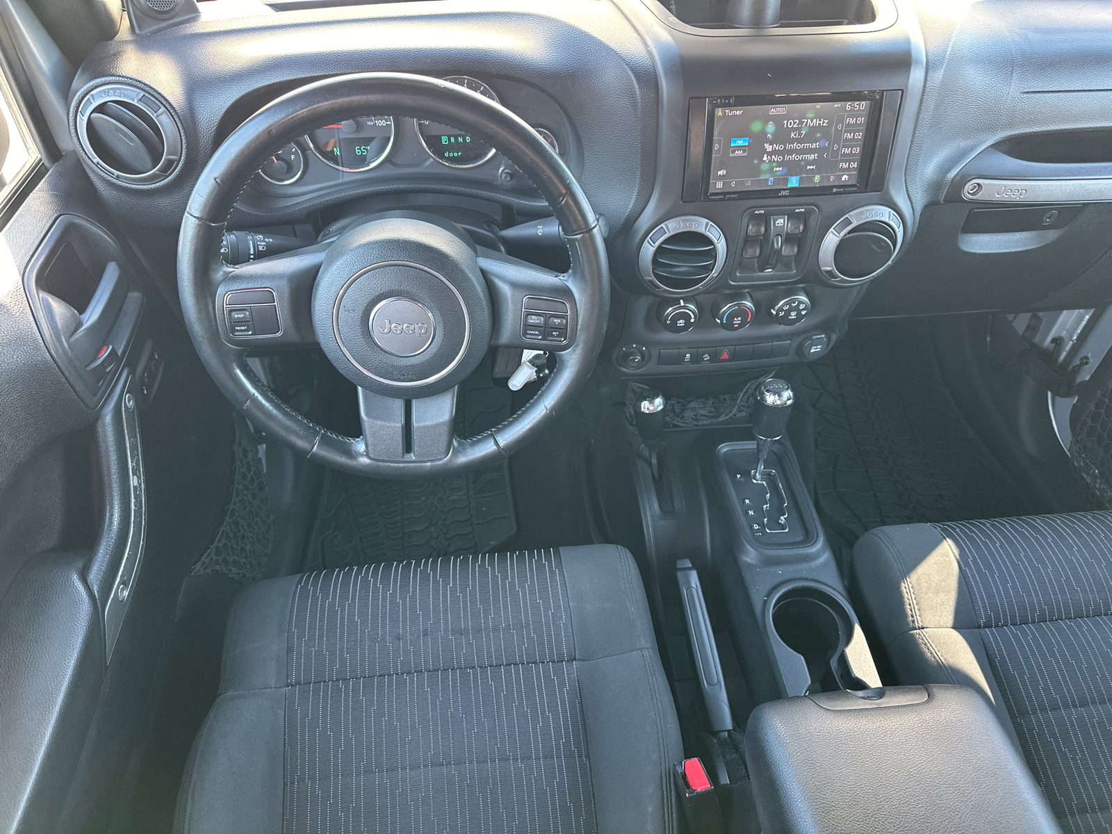 2012 Jeep Wrangler Unlimited Sport 23