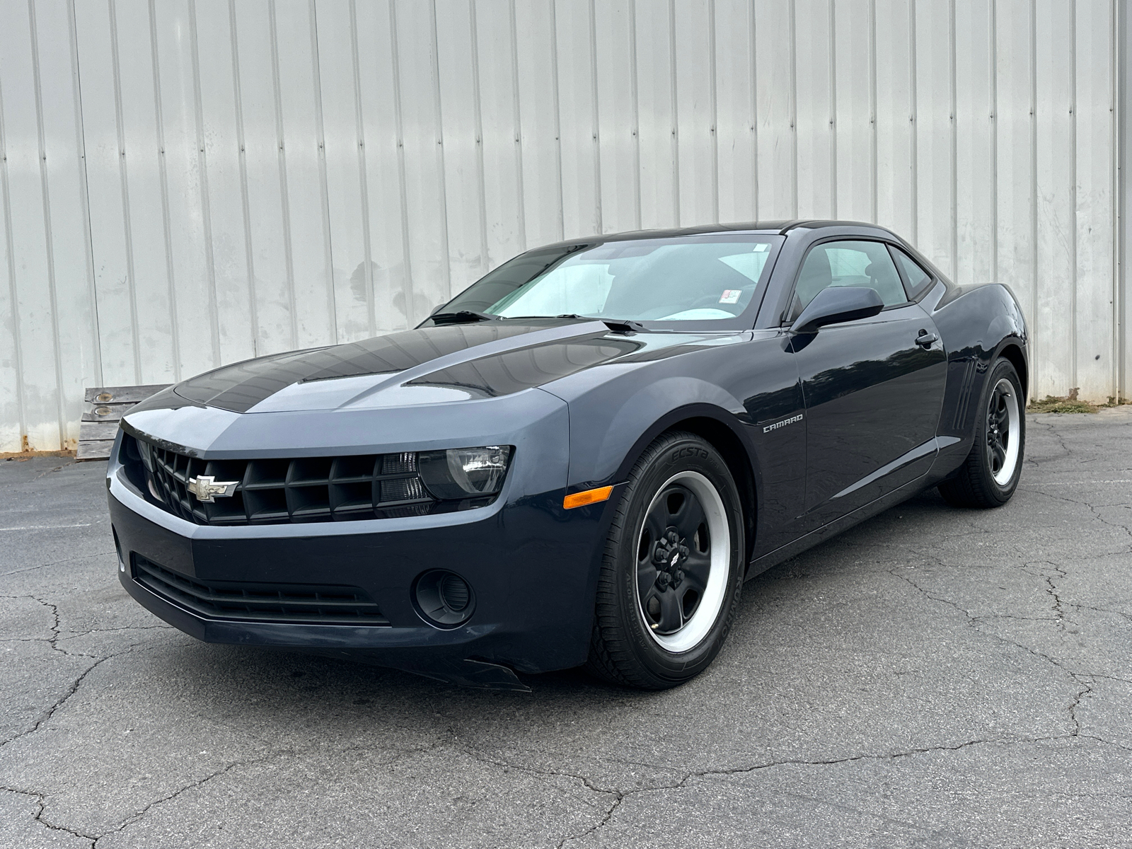 2013 Chevrolet Camaro 1LS 2