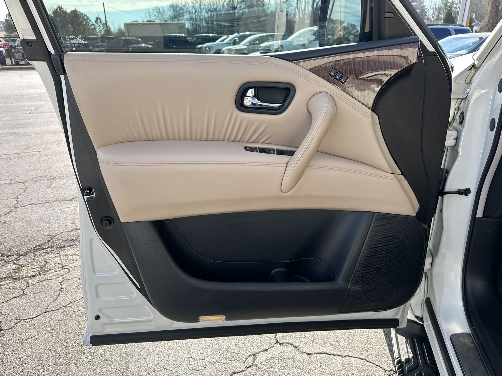 2019 Nissan Armada Platinum 11