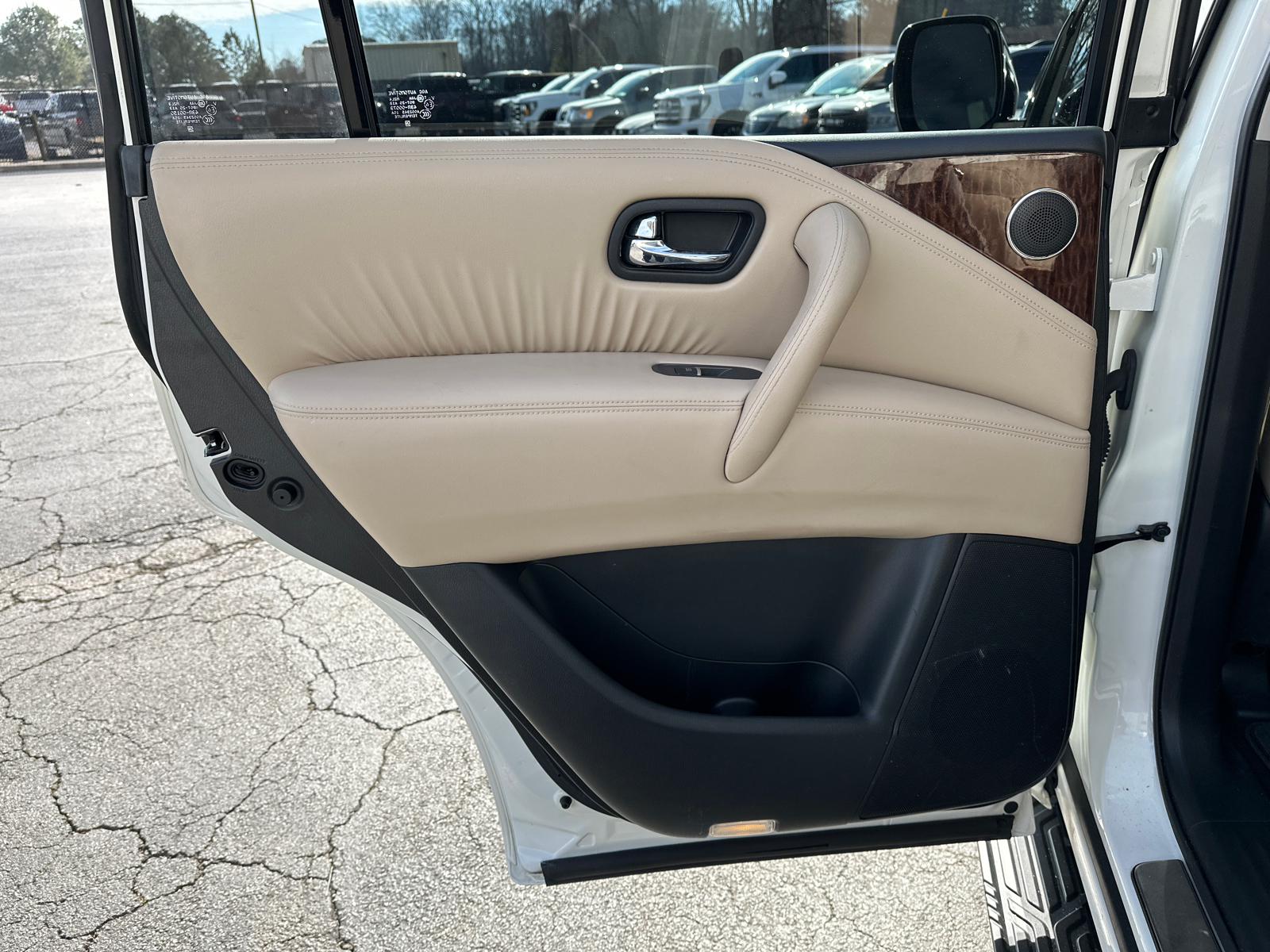 2019 Nissan Armada Platinum 22