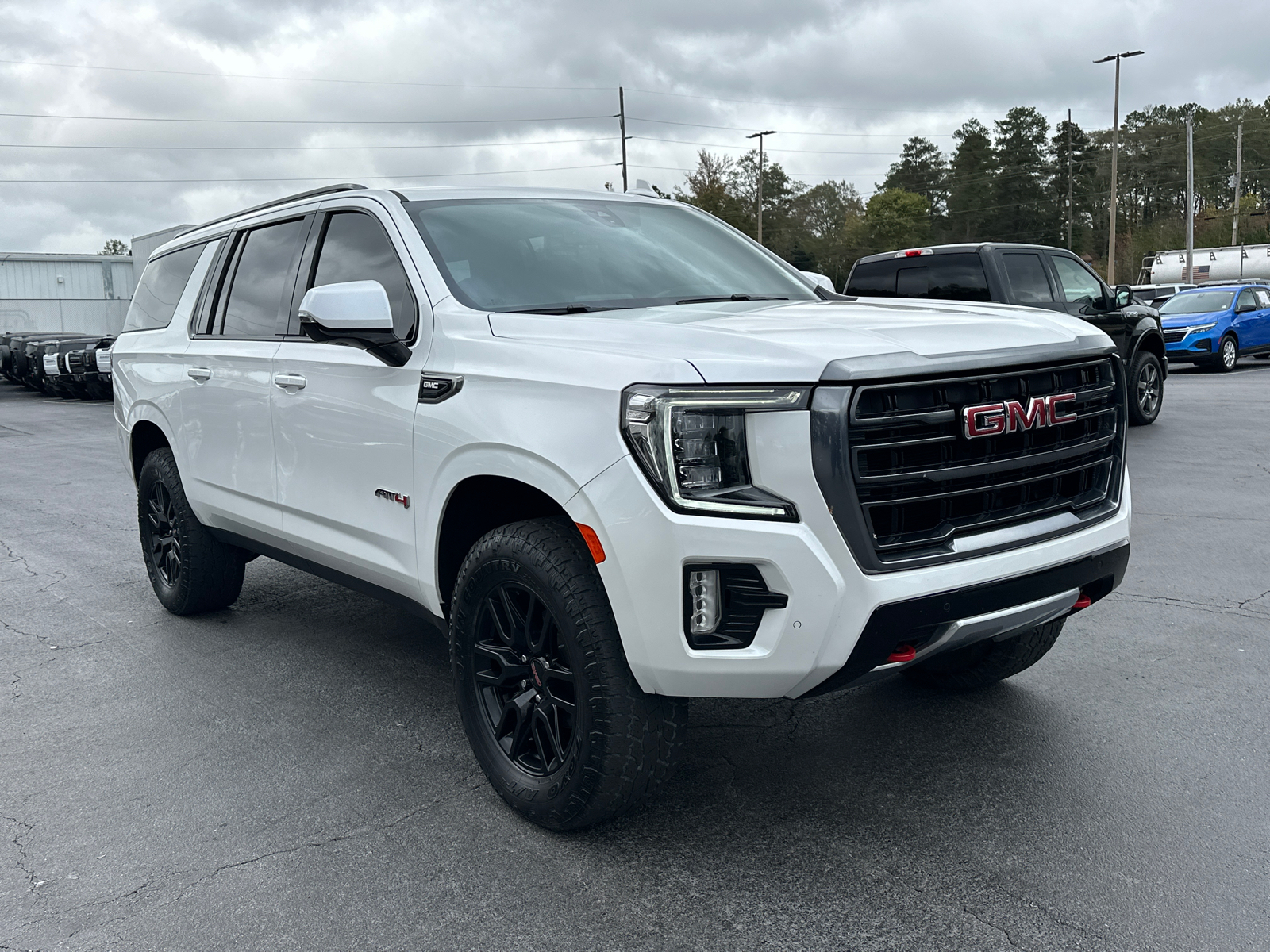 2021 GMC Yukon XL AT4 5