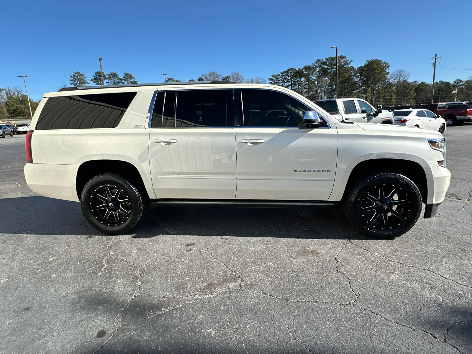 2015 Chevrolet Suburban LTZ 6