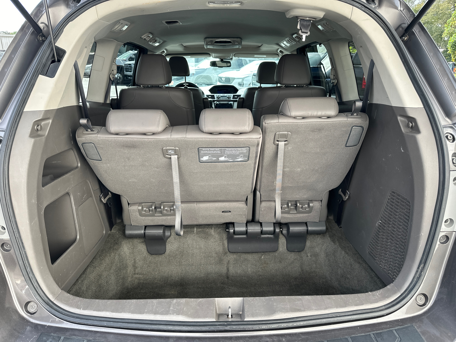 2014 Honda Odyssey EX-L 18