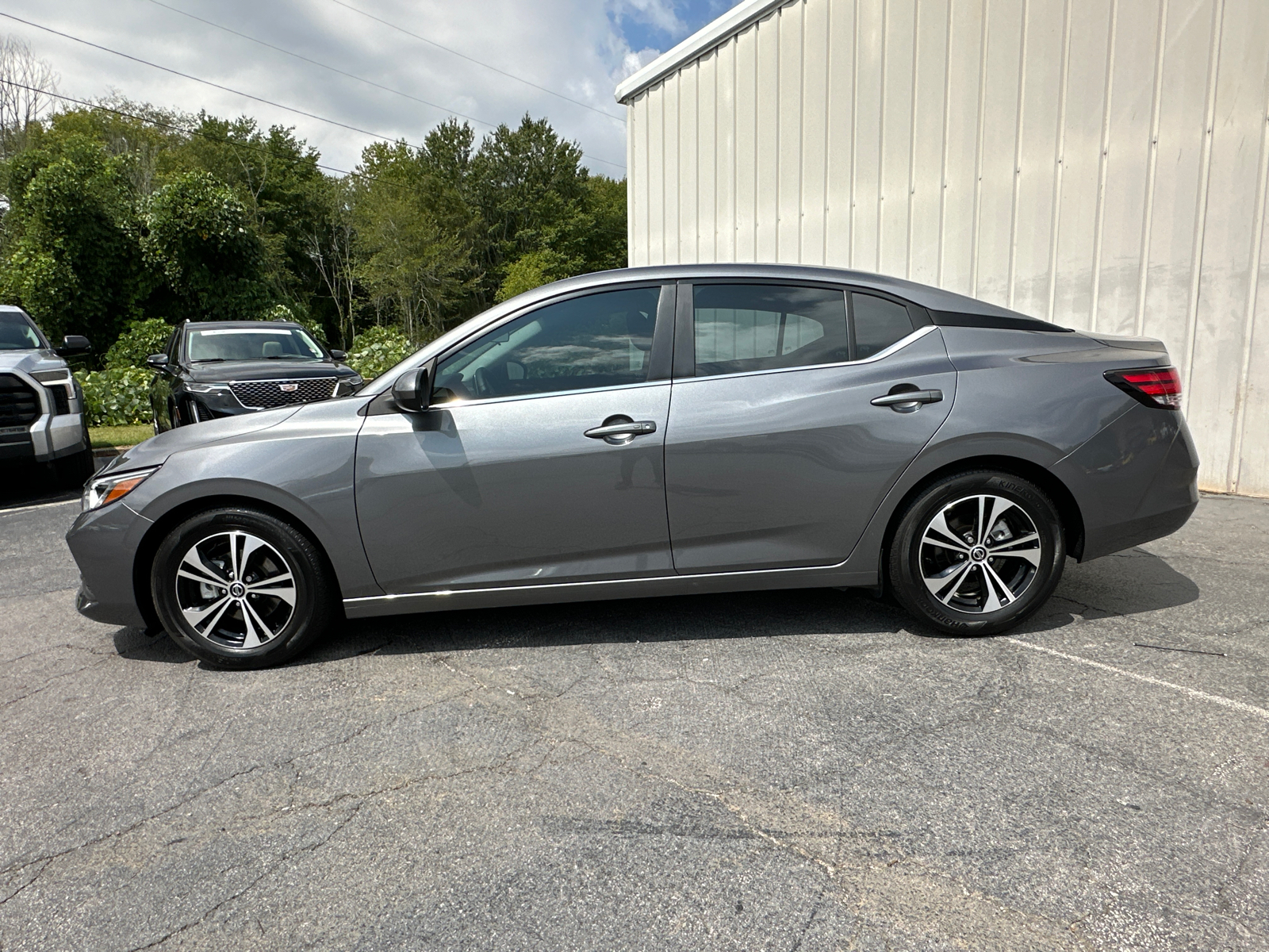 2023 Nissan Sentra SV 9