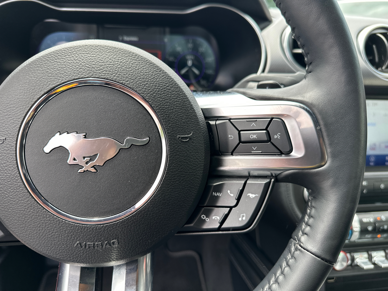 2021 Ford Mustang EcoBoost Premium 22