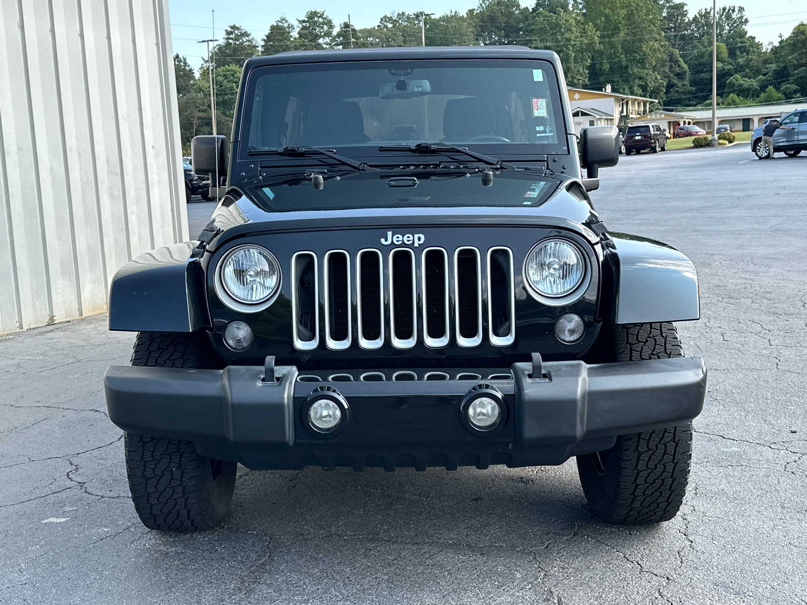 2016 Jeep Wrangler Unlimited Sahara 3