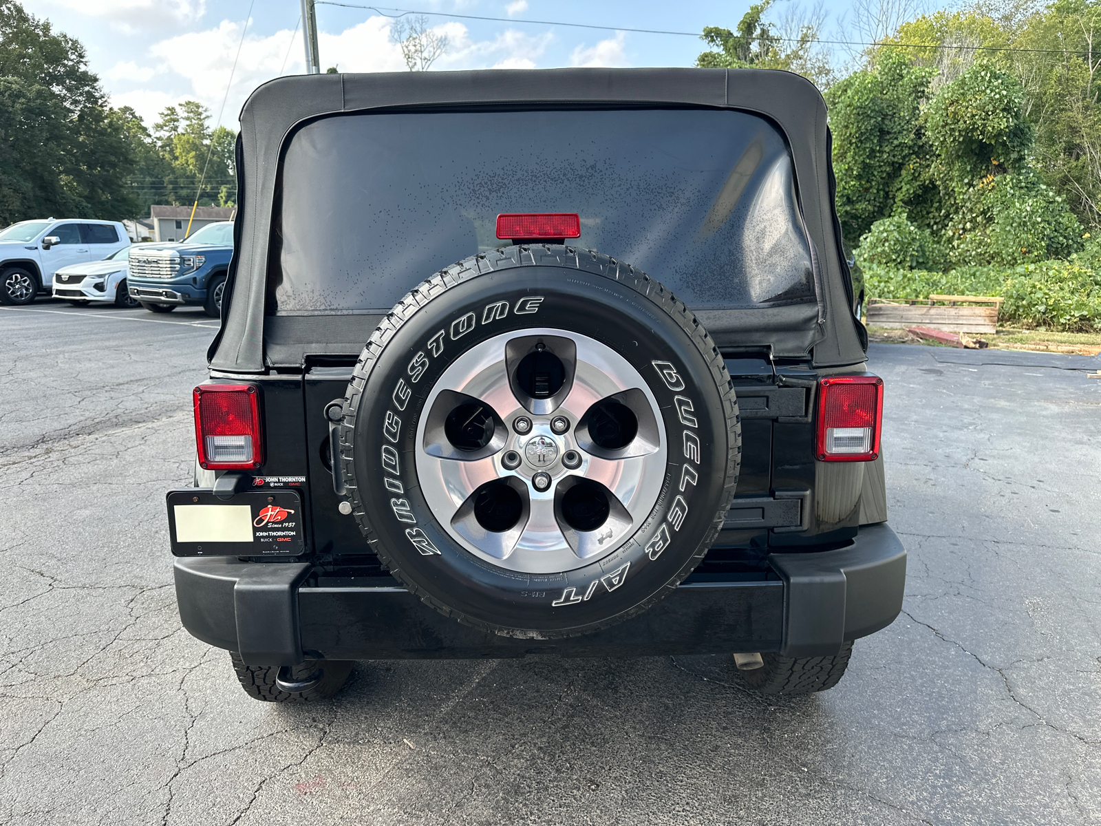 2016 Jeep Wrangler Unlimited Sahara 7