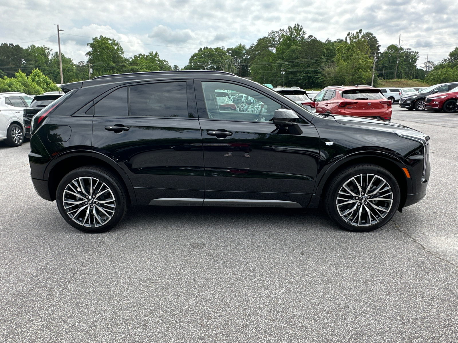 2024 Cadillac XT4 Sport 5