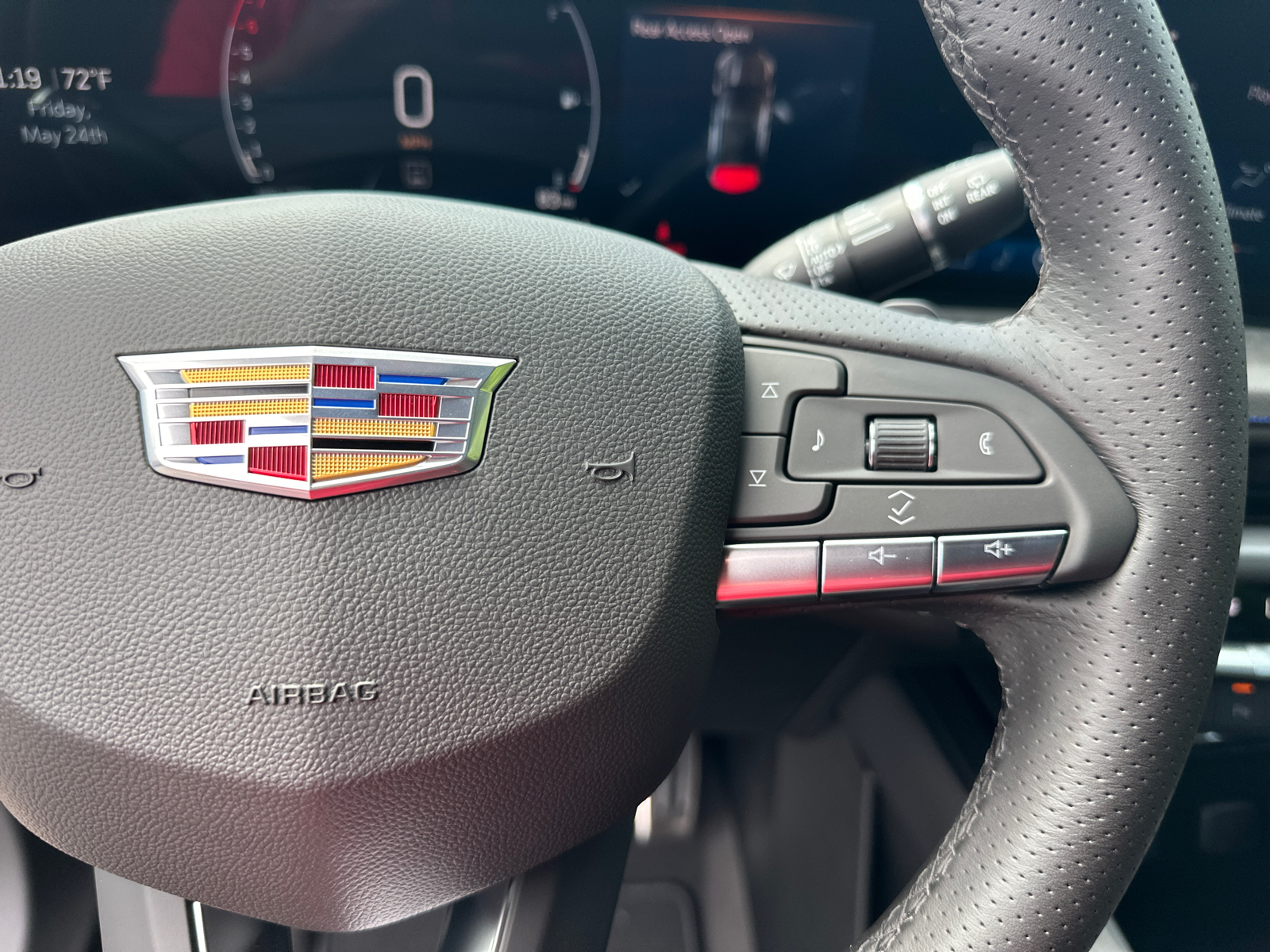 2024 Cadillac XT4 Sport 26