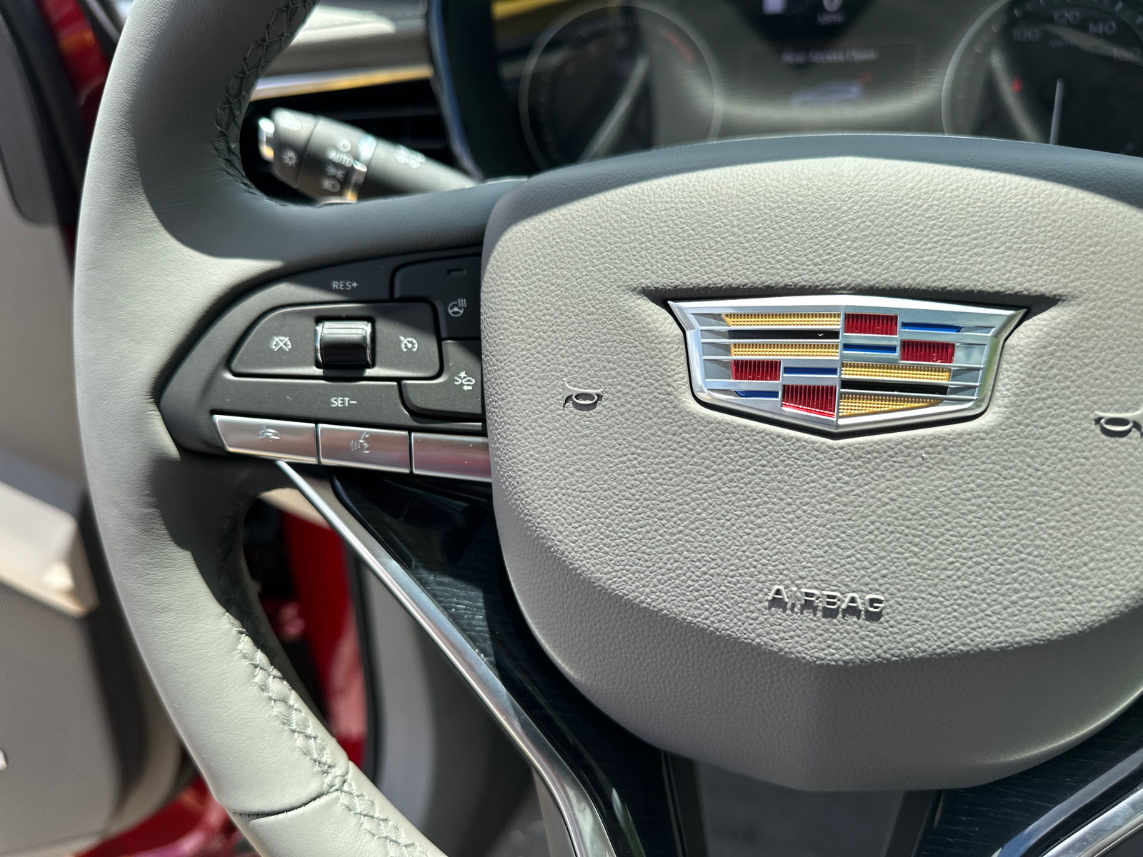 2024 Cadillac XT6 Premium Luxury 24