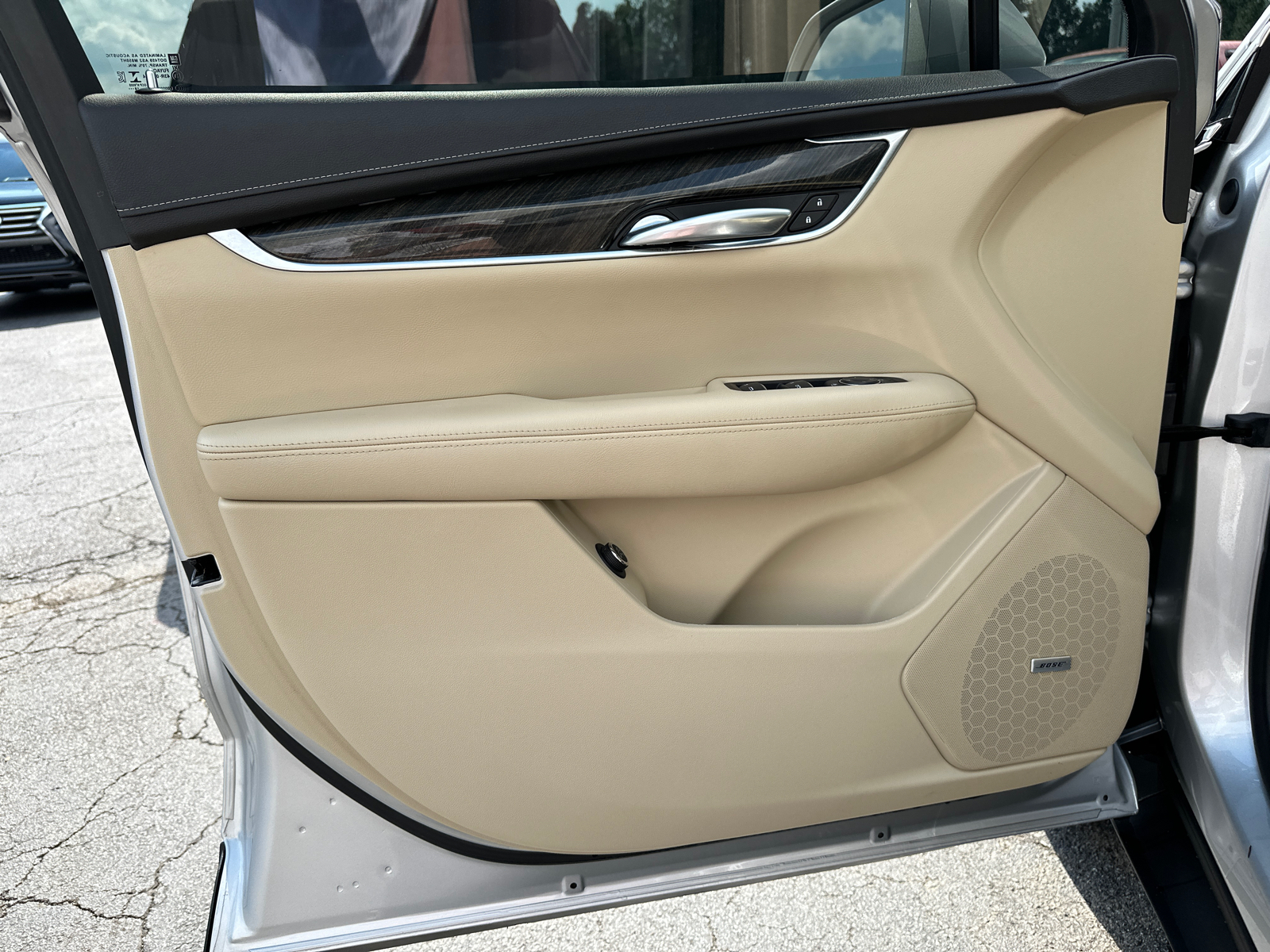 2019 Cadillac XT5 Base 10