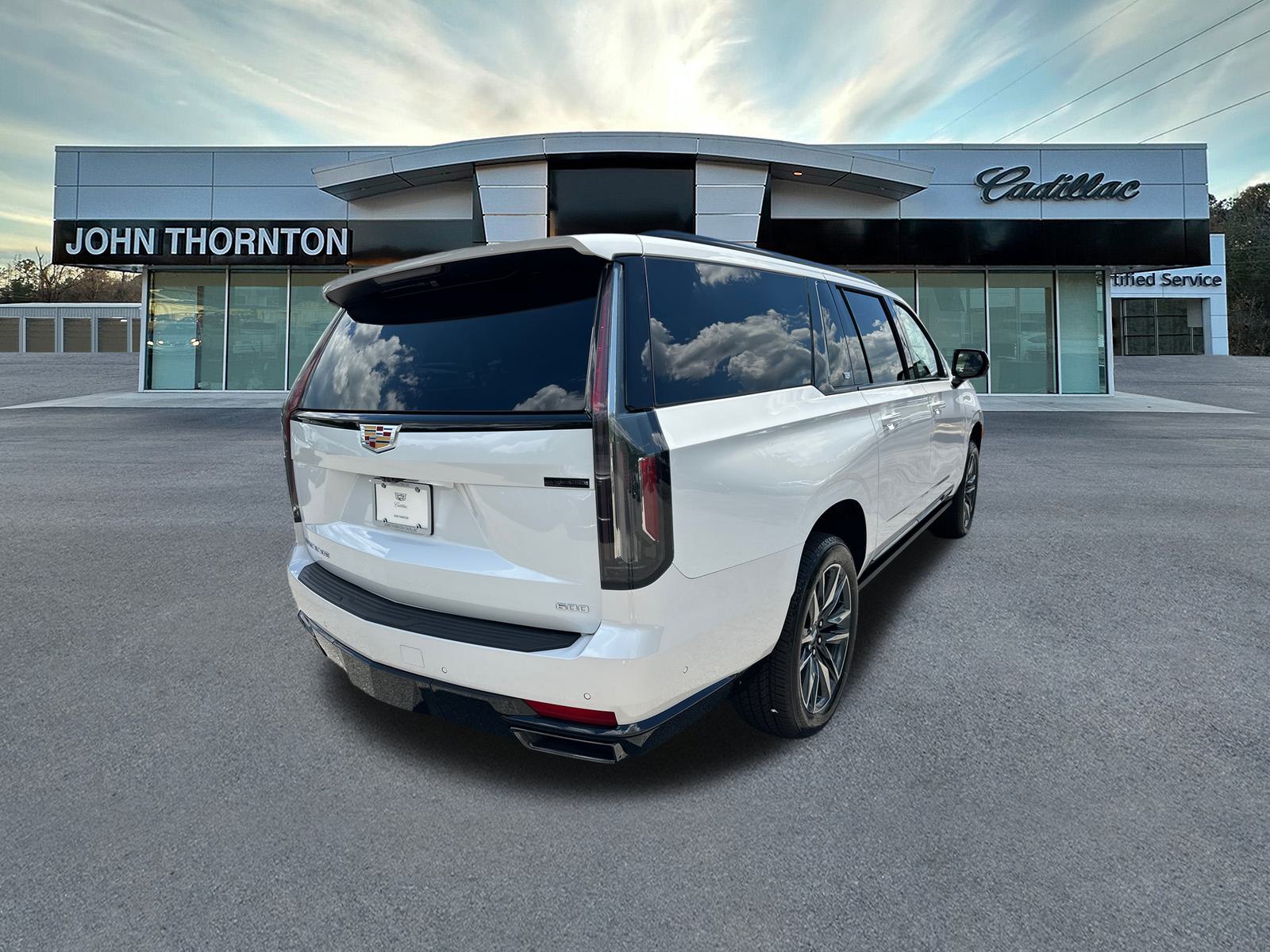 2024 Cadillac Escalade ESV Sport 5