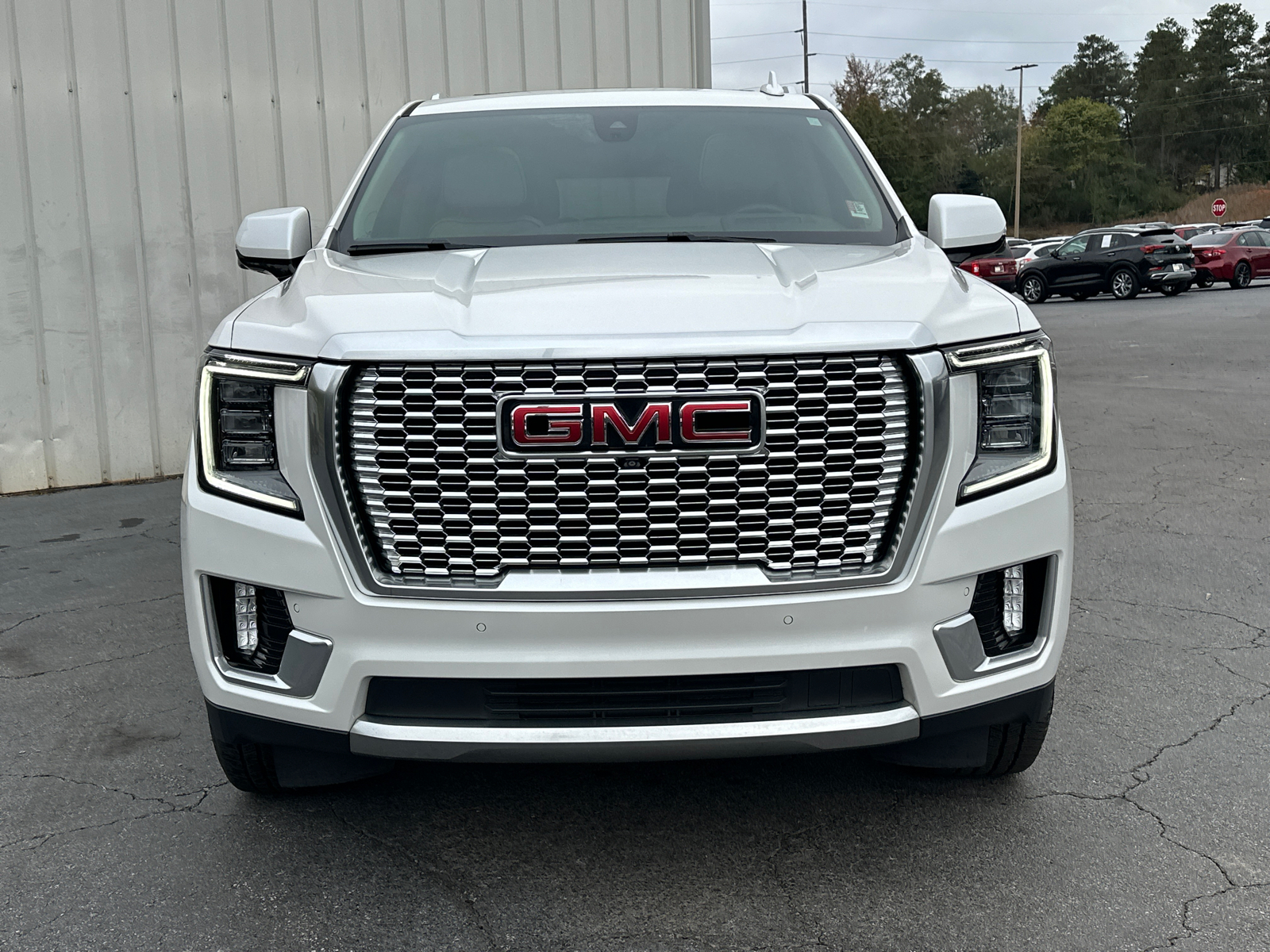 2021 GMC Yukon XL Denali 3