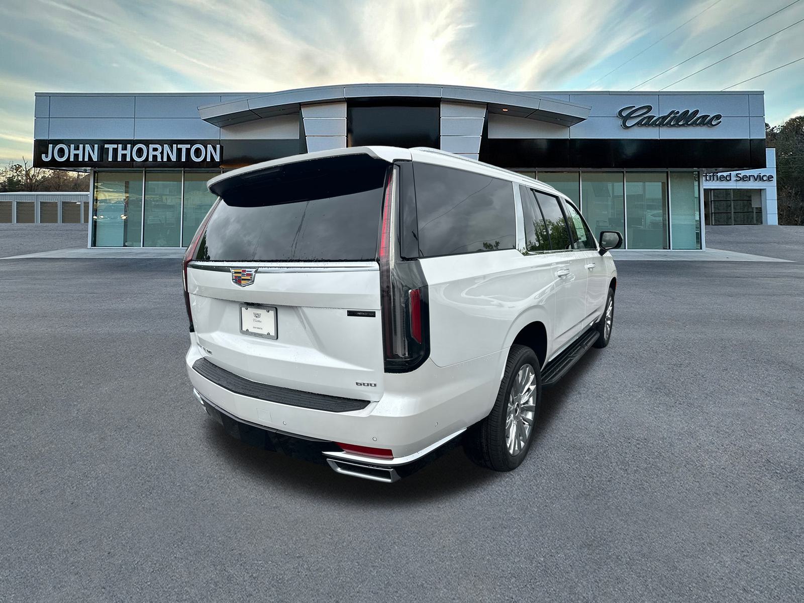 2024 Cadillac Escalade ESV Premium 5