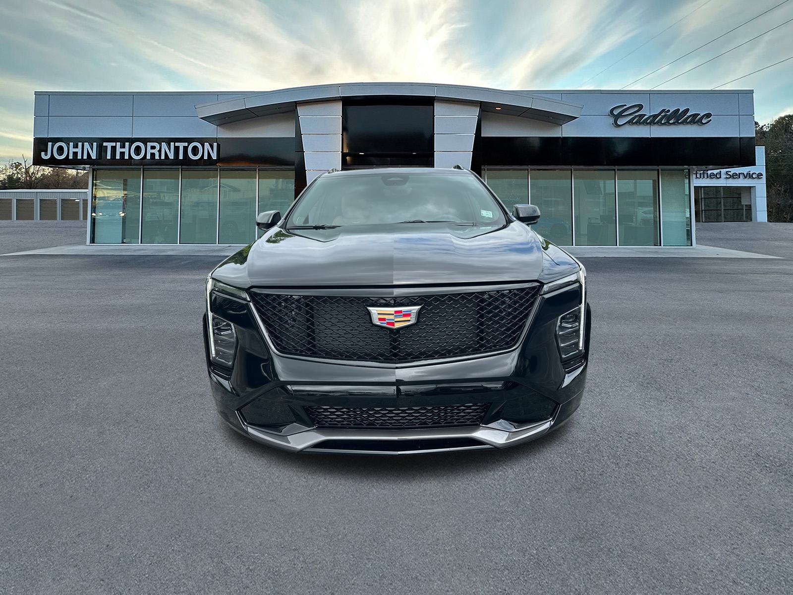 2024 Cadillac XT4 Sport 2