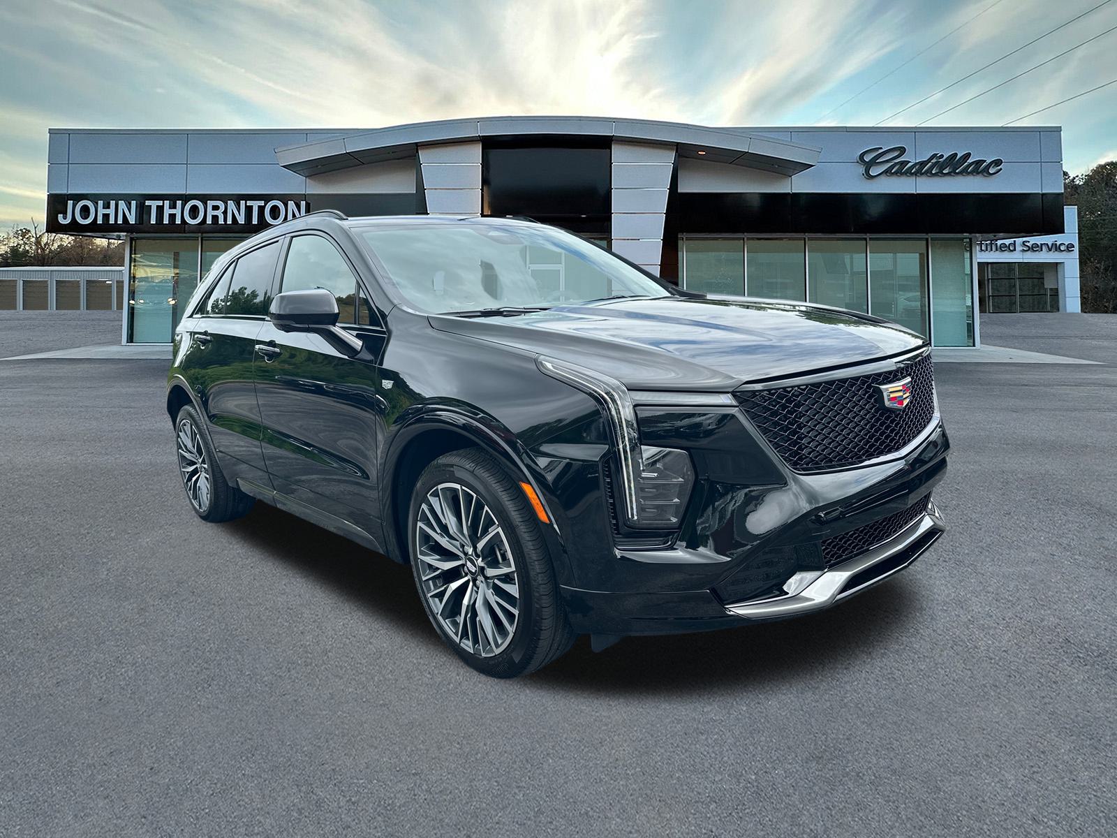 2024 Cadillac XT4 Sport 3