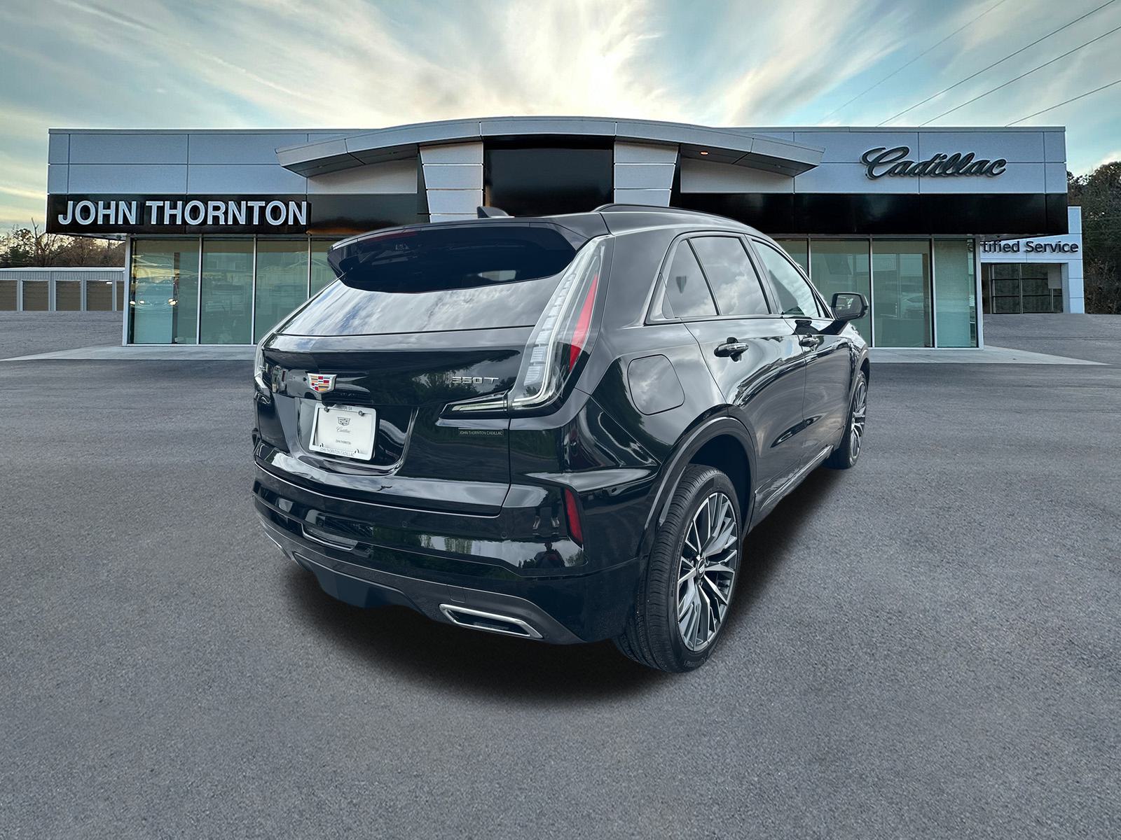 2024 Cadillac XT4 Sport 5