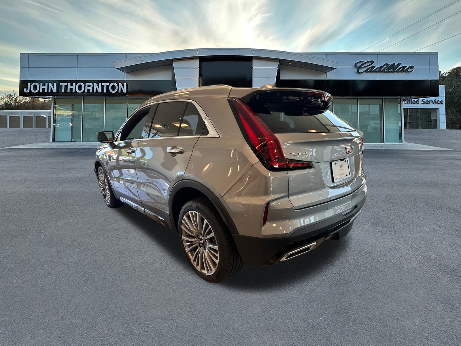 2024 Cadillac XT4 Premium Luxury 6