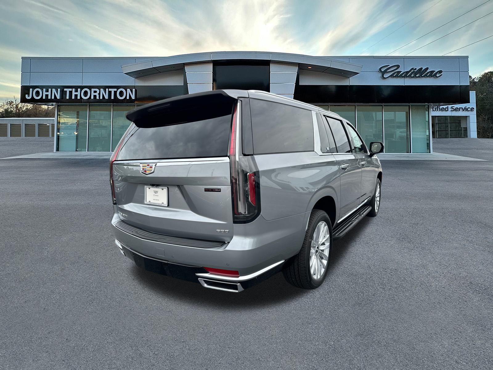 2024 Cadillac Escalade ESV Luxury 5