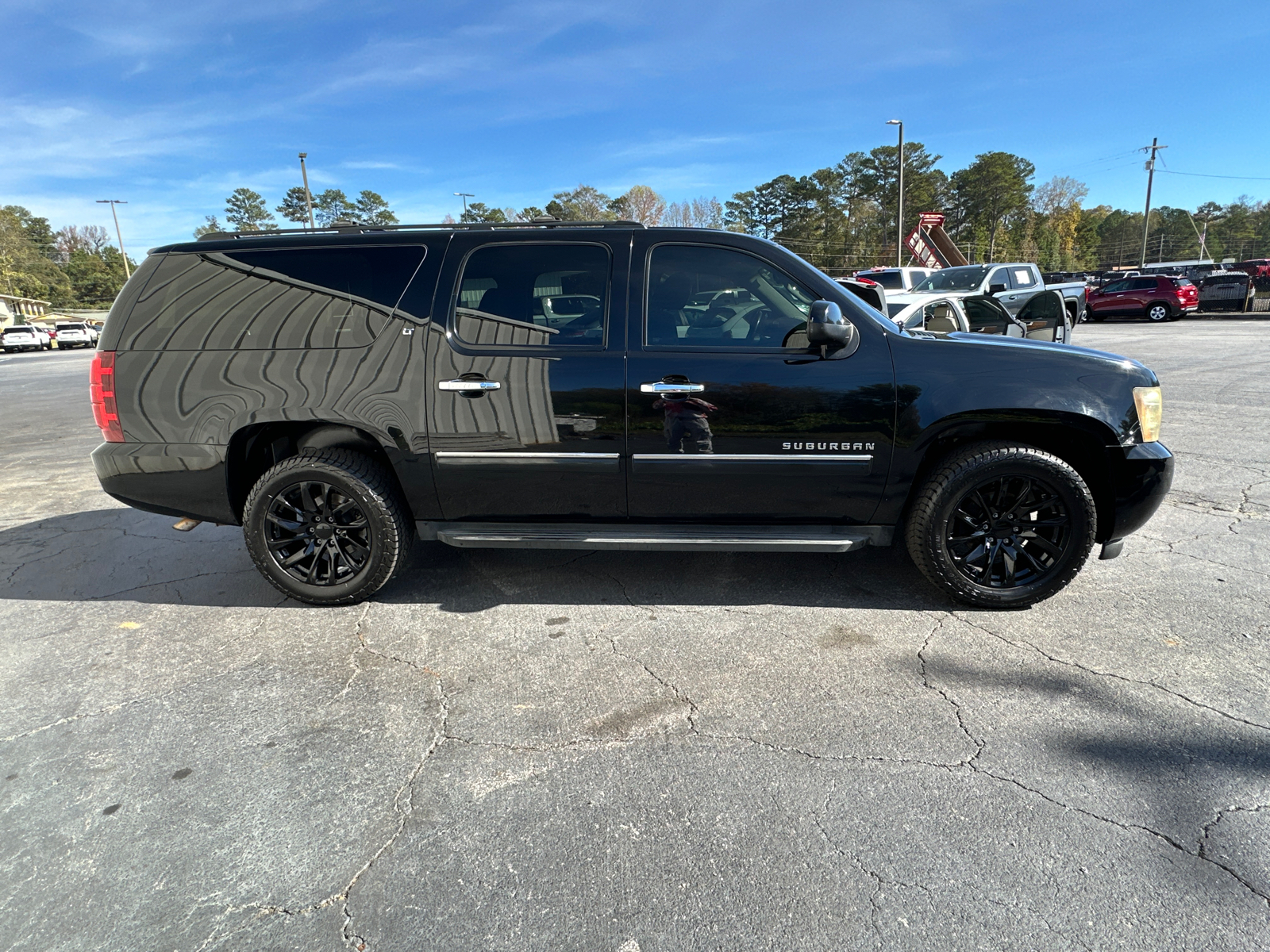 2012 Chevrolet Suburban 1500 LT 6