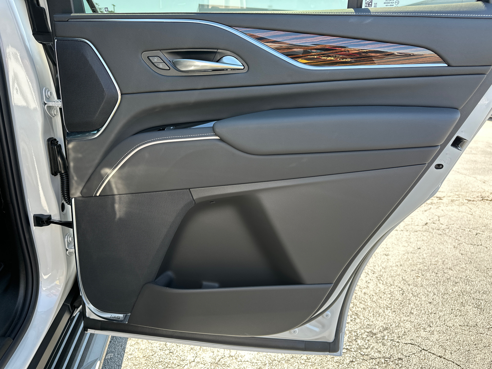 2024 Cadillac Escalade Premium Luxury 17