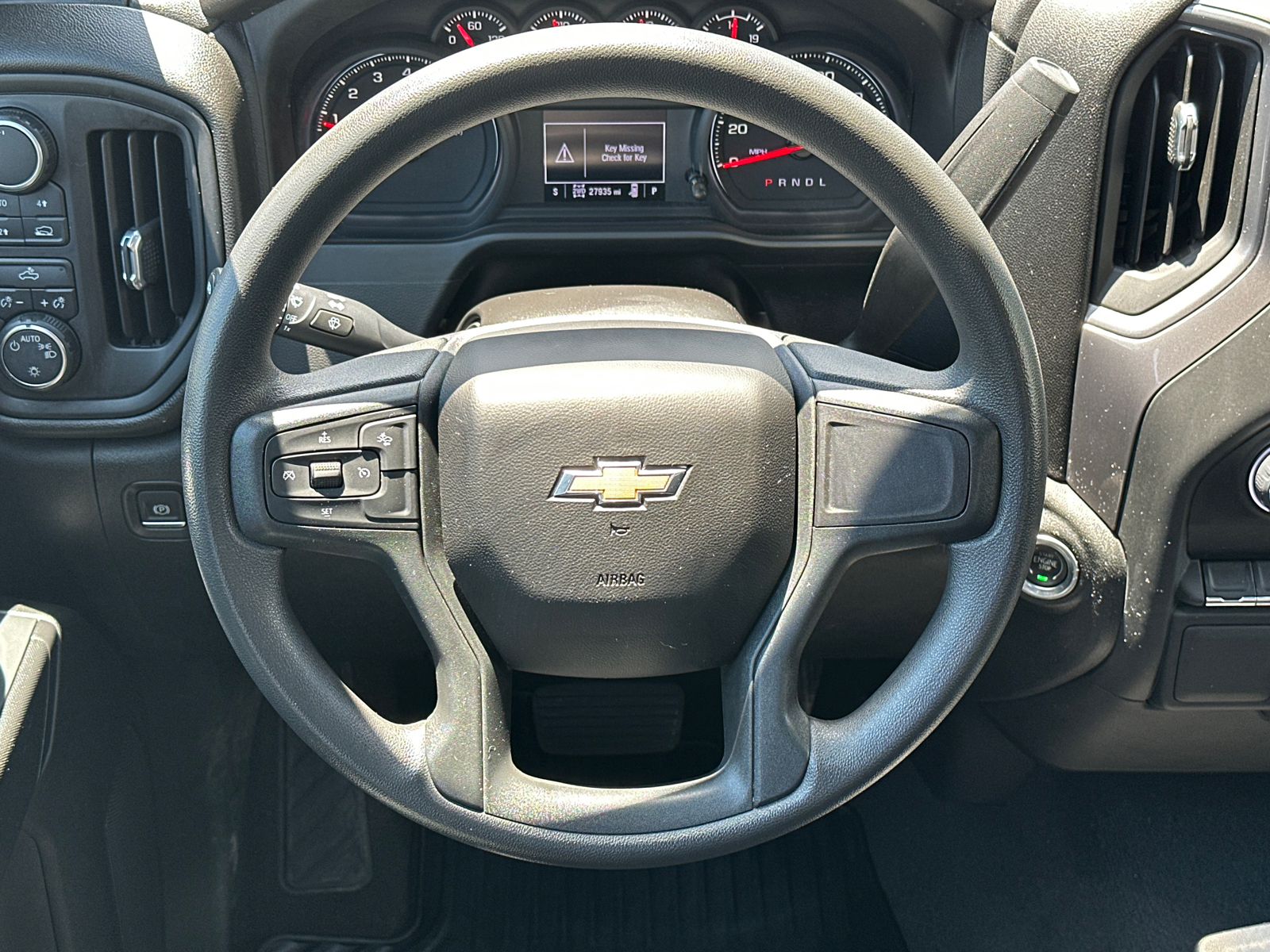 2022 Chevrolet Silverado 1500 Custom 24
