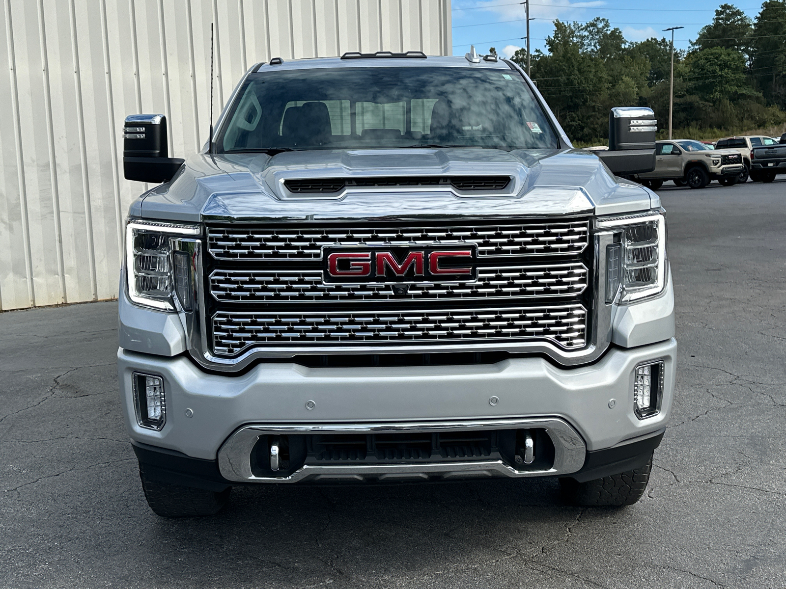 2023 GMC Sierra 2500HD Denali 3