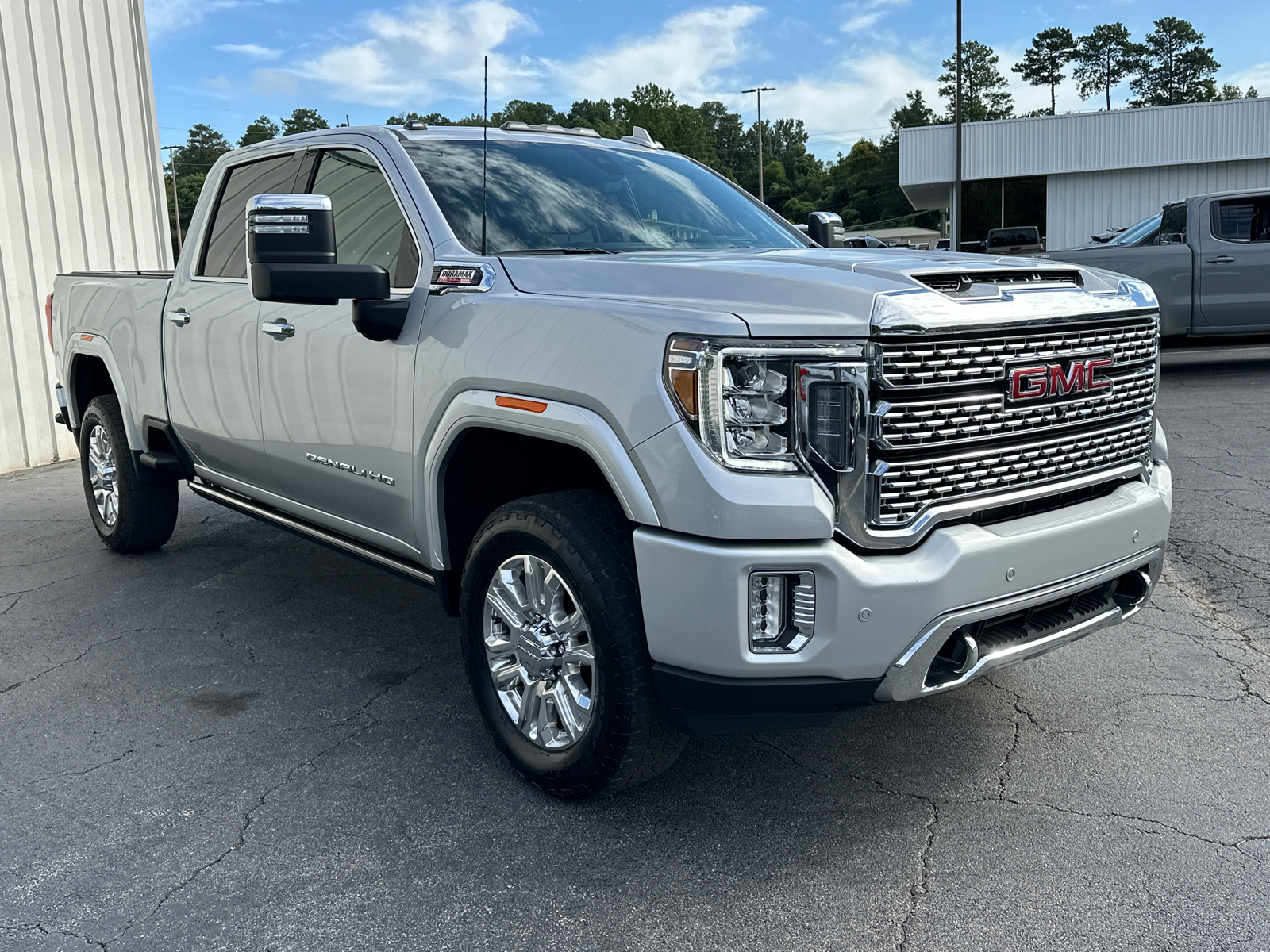 2023 GMC Sierra 2500HD Denali 4