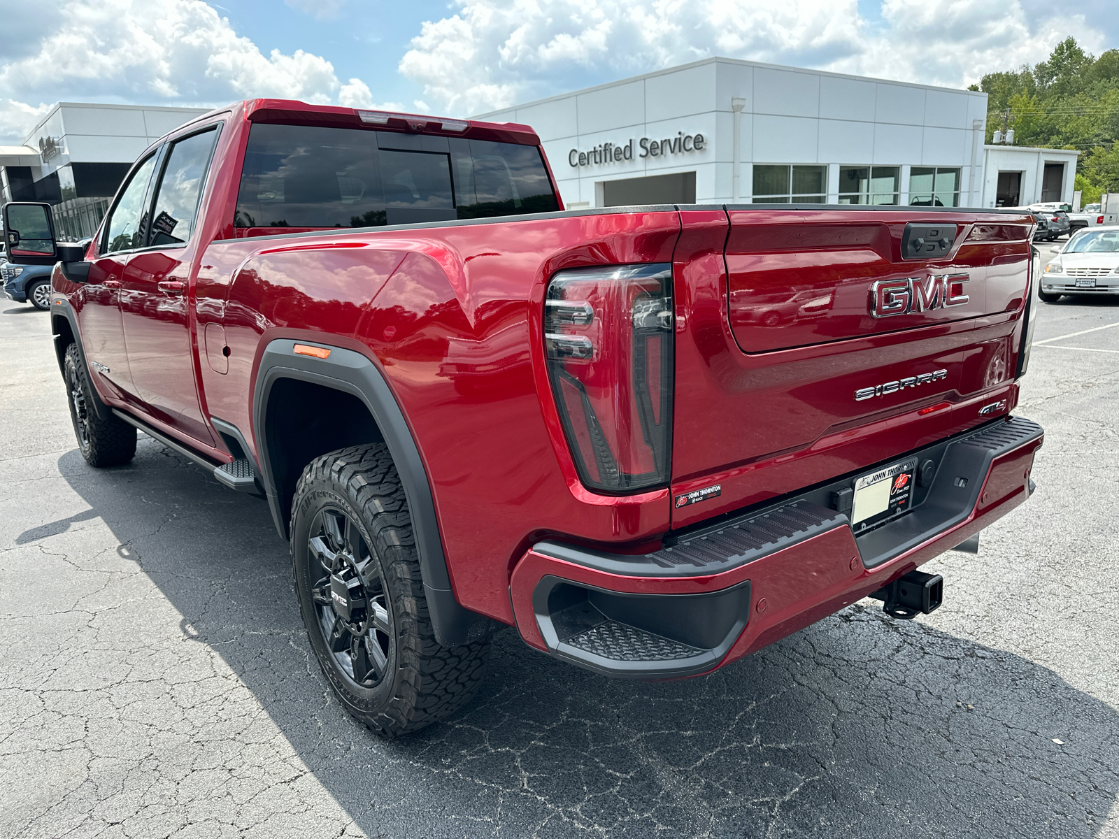 2024 GMC Sierra 2500HD AT4 8