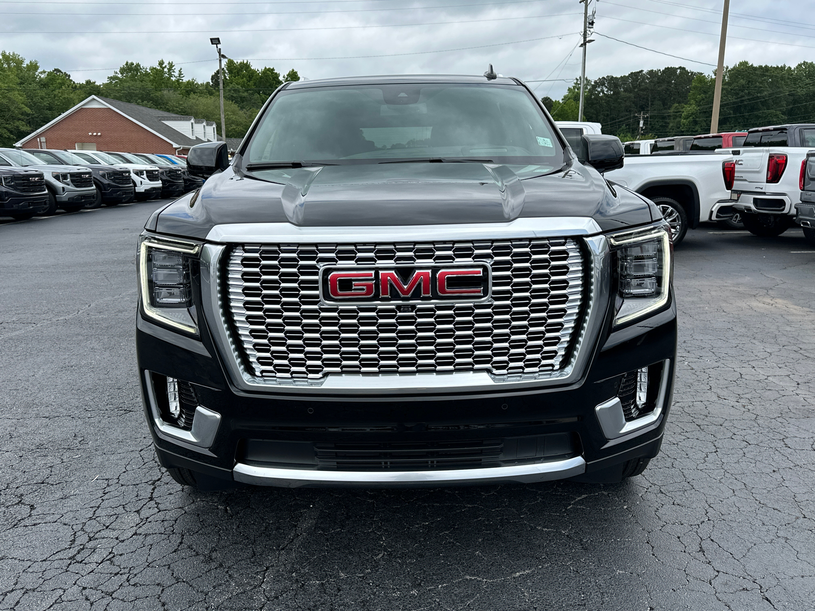 2024 GMC Yukon XL Denali 3