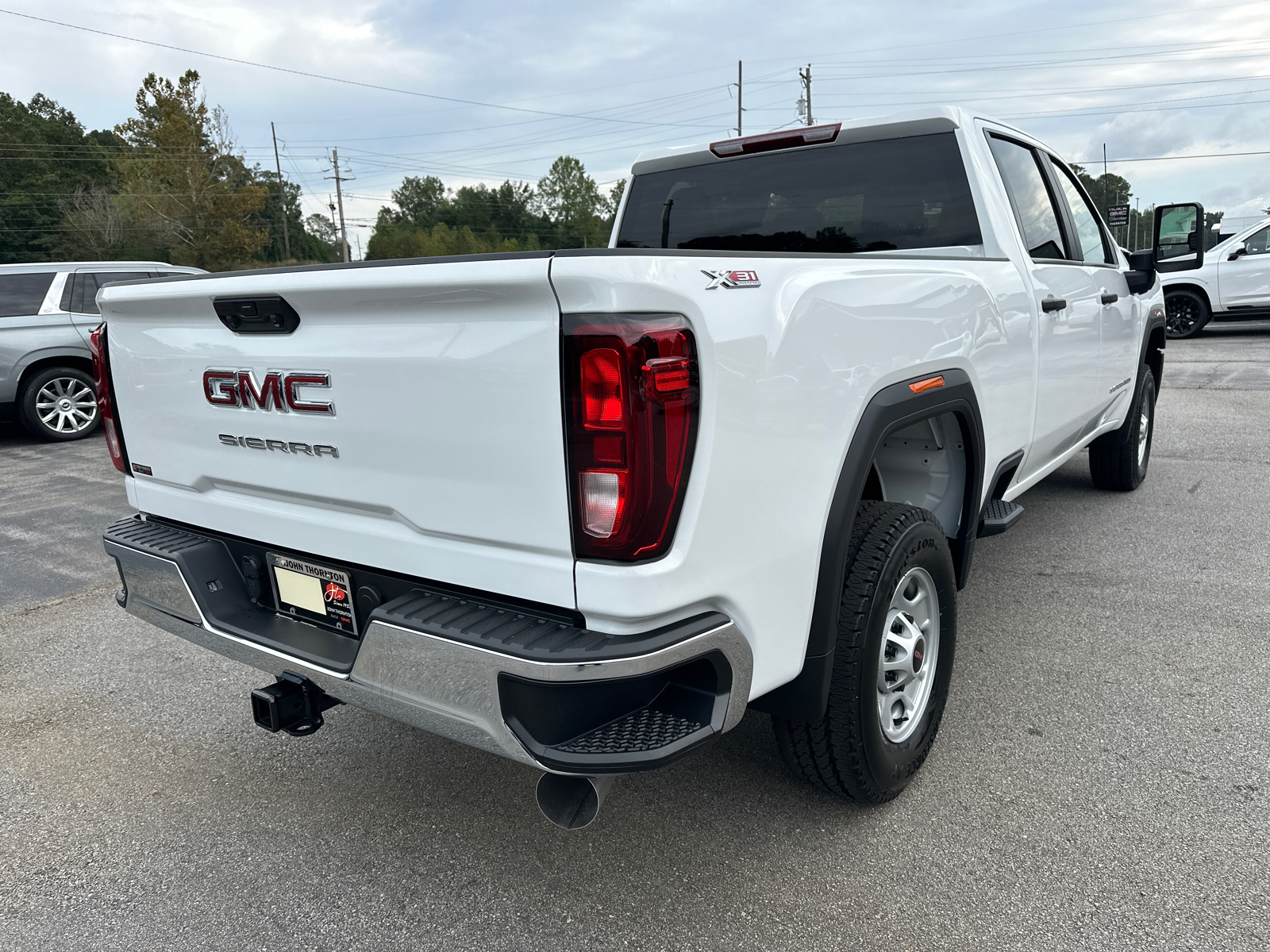 2024 GMC Sierra 2500HD Pro 7