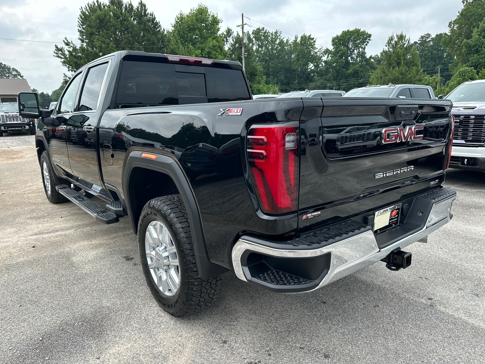 2024 GMC Sierra 2500HD SLT 8